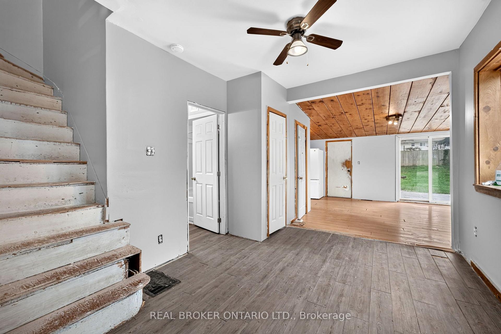 Photo 11 of 19 Coleman Street, Huron East, Seaforth — HOMEH