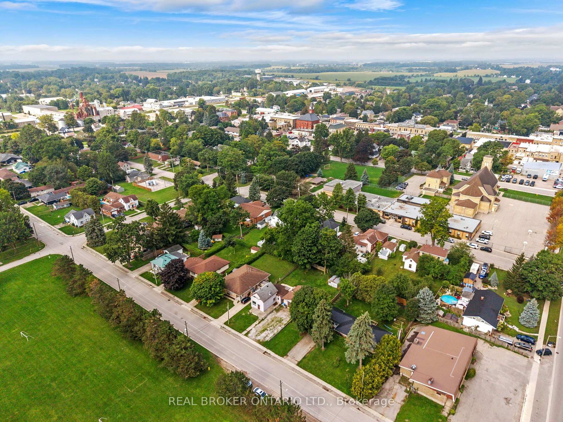 Photo 48 of 19 Coleman Street, Huron East, Seaforth — HOMEH