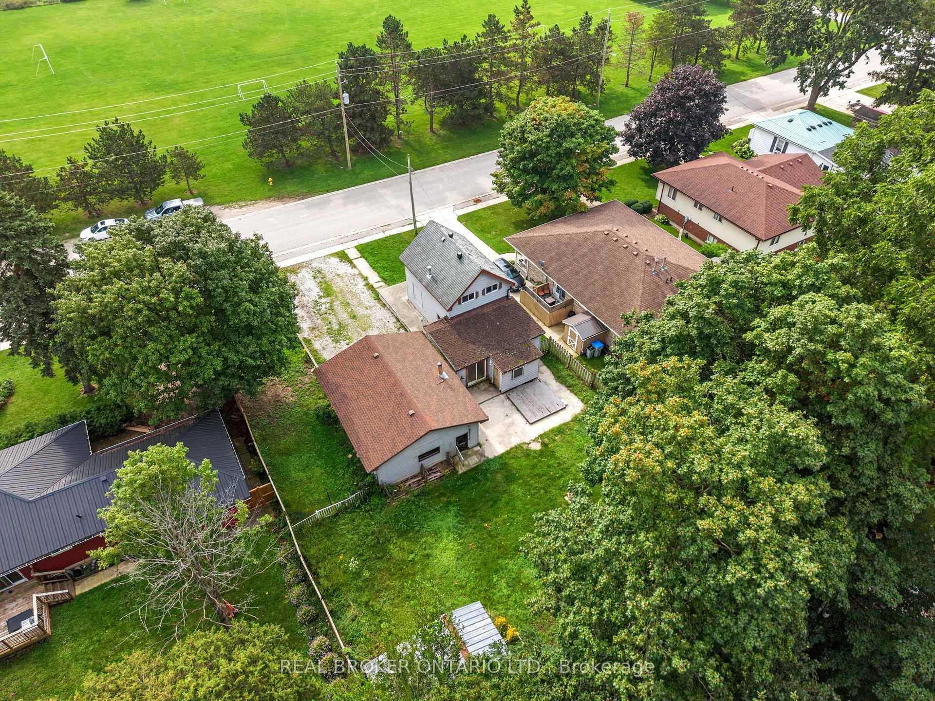 Photo 49 of 19 Coleman Street, Huron East, Seaforth — HOMEH