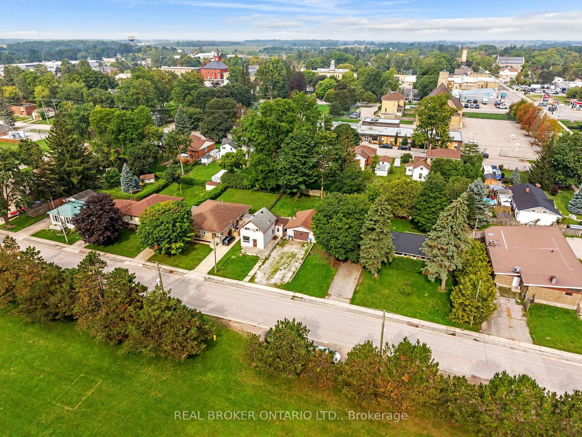 Photo 44 of 19 Coleman Street, Huron East, Seaforth — HOMEH