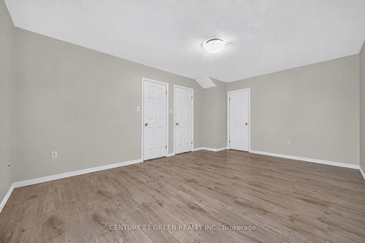 Photo 29 of 69 Brookfield Crescent, Kitchener, Country Hills West — HOMEH