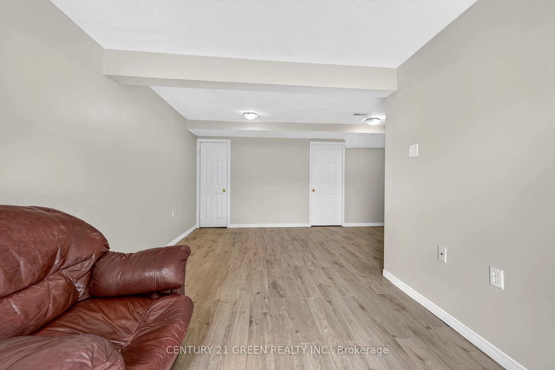 Photo 32 of 69 Brookfield Crescent, Kitchener, Country Hills West — HOMEH