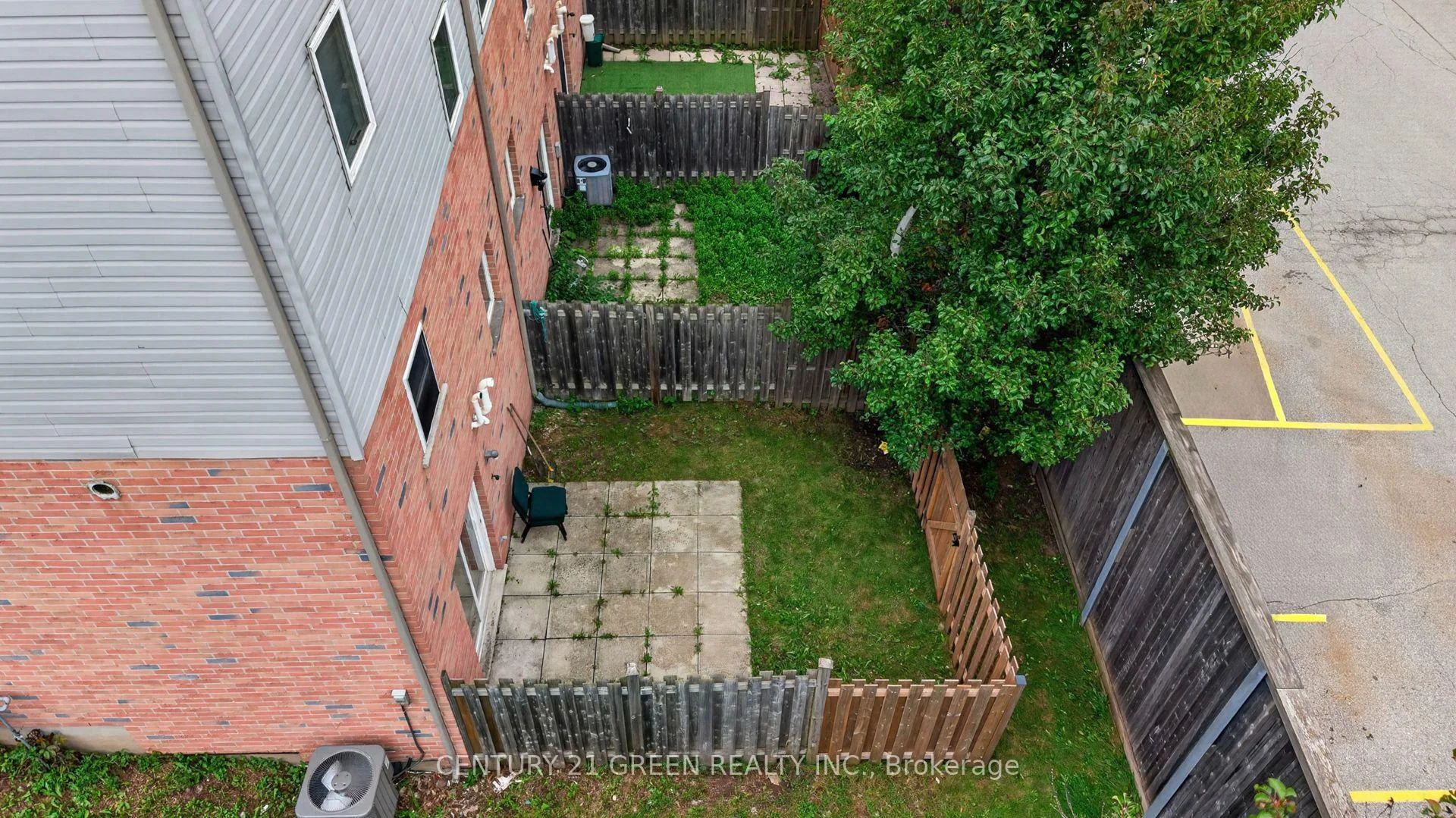 Photo 36 of 69 Brookfield Crescent, Kitchener, Country Hills West — HOMEH
