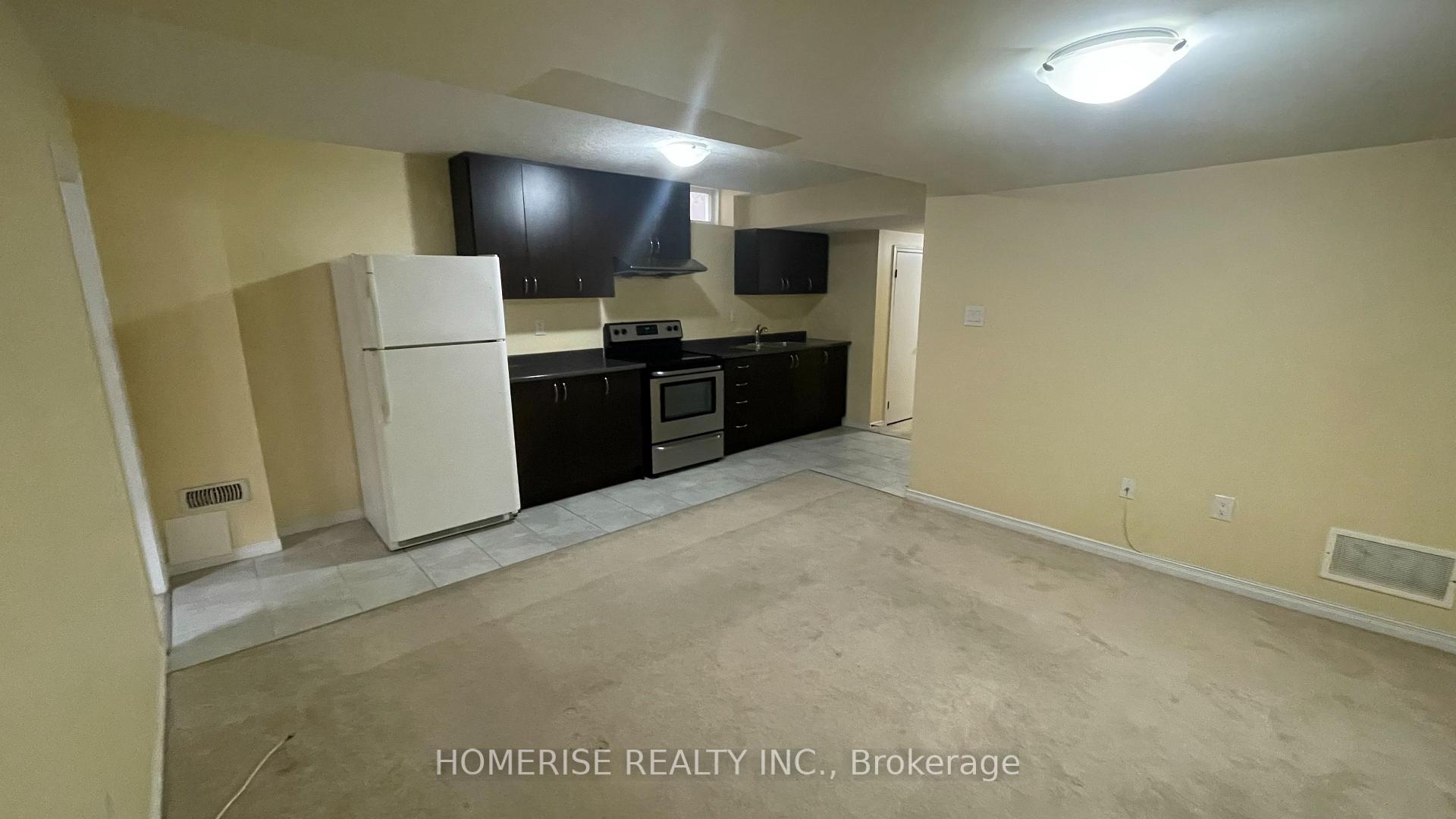 Photo 6 of 55 Baffin Crescent, Brampton, Northwest Brampton — HOMEH