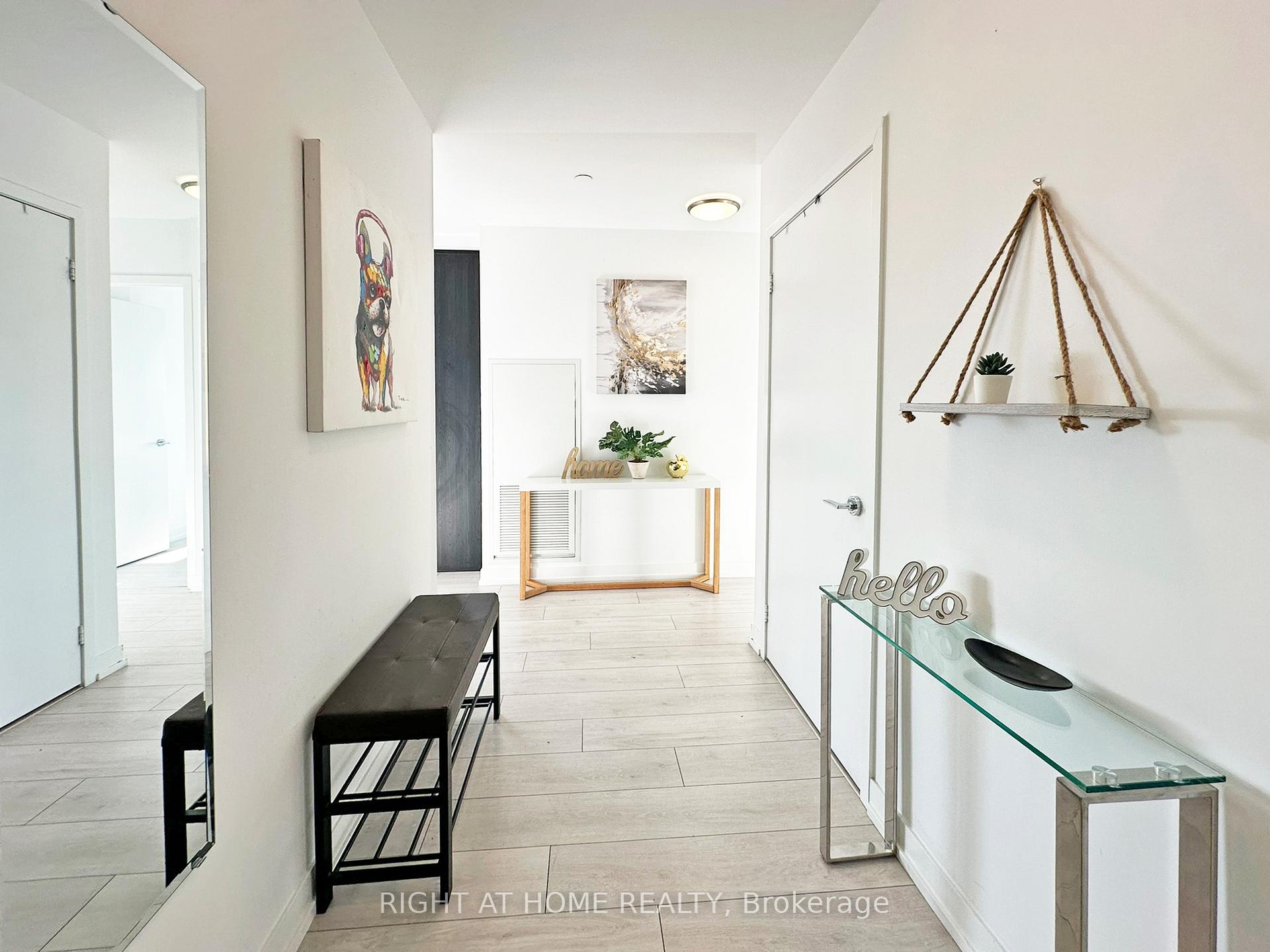 Photo 6 of Unit LPH12, 270 Dufferin Street, Toronto, South Parkdale — HOMEH