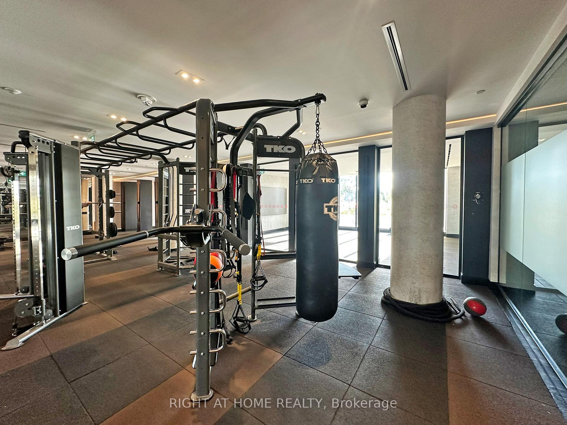 Photo 20 of Unit LPH12, 270 Dufferin Street, Toronto, South Parkdale — HOMEH