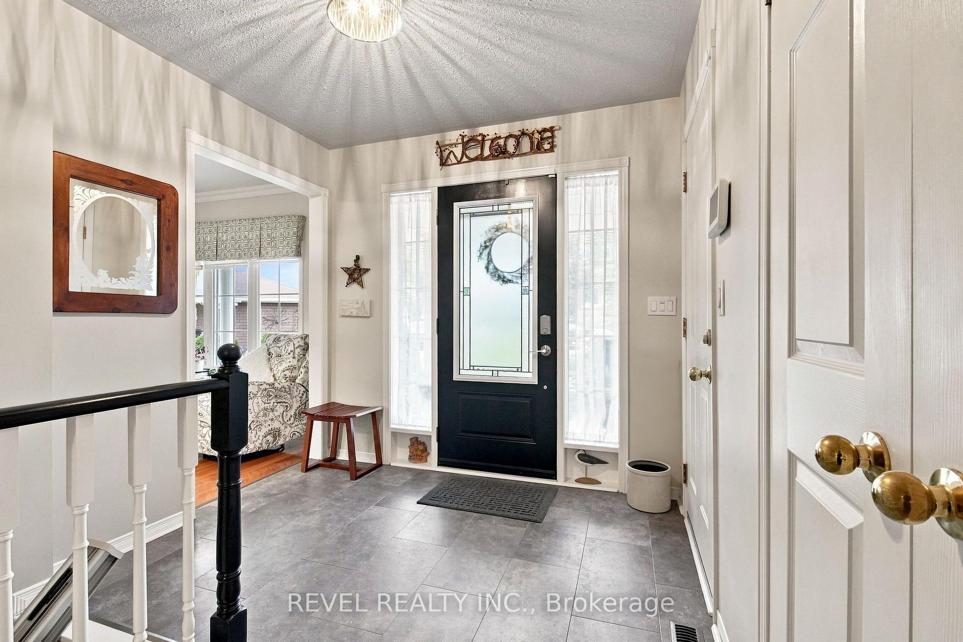 Photo 5 of 445 Nickerson Drive, Cobourg — HOMEH