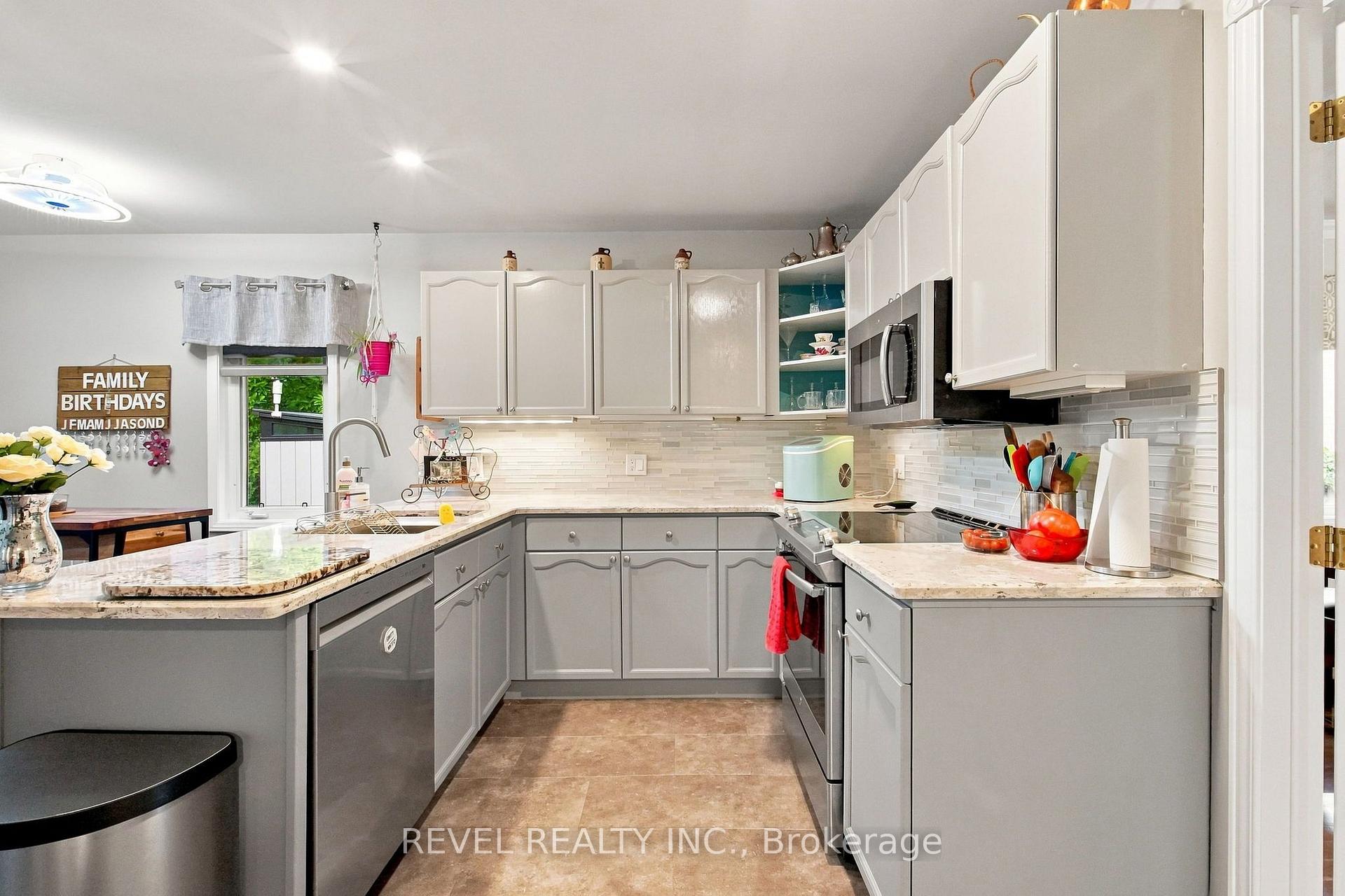Photo 9 of 445 Nickerson Drive, Cobourg — HOMEH