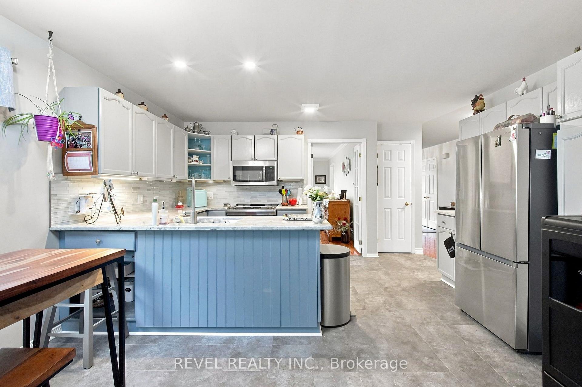 Photo 12 of 445 Nickerson Drive, Cobourg — HOMEH