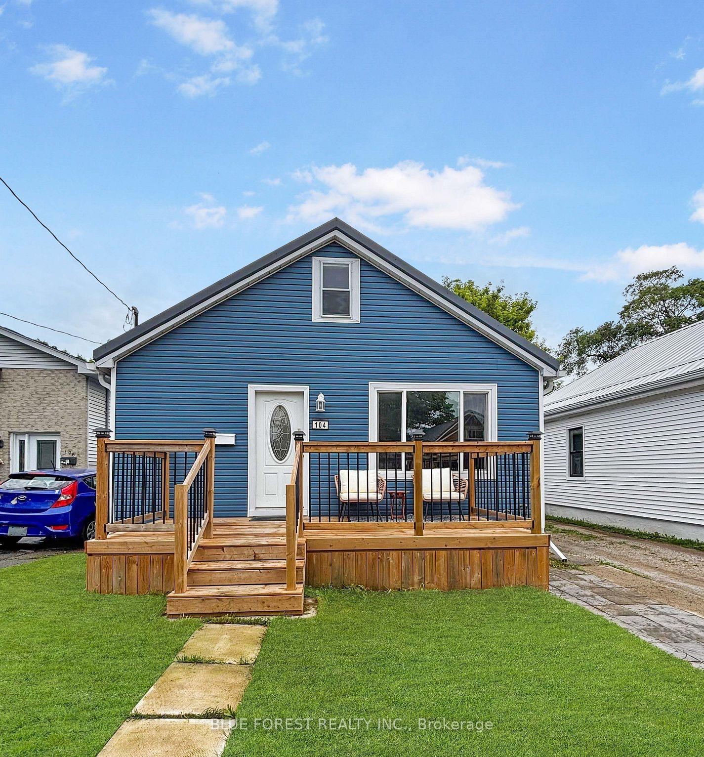 Photo of 104 Delaware Street