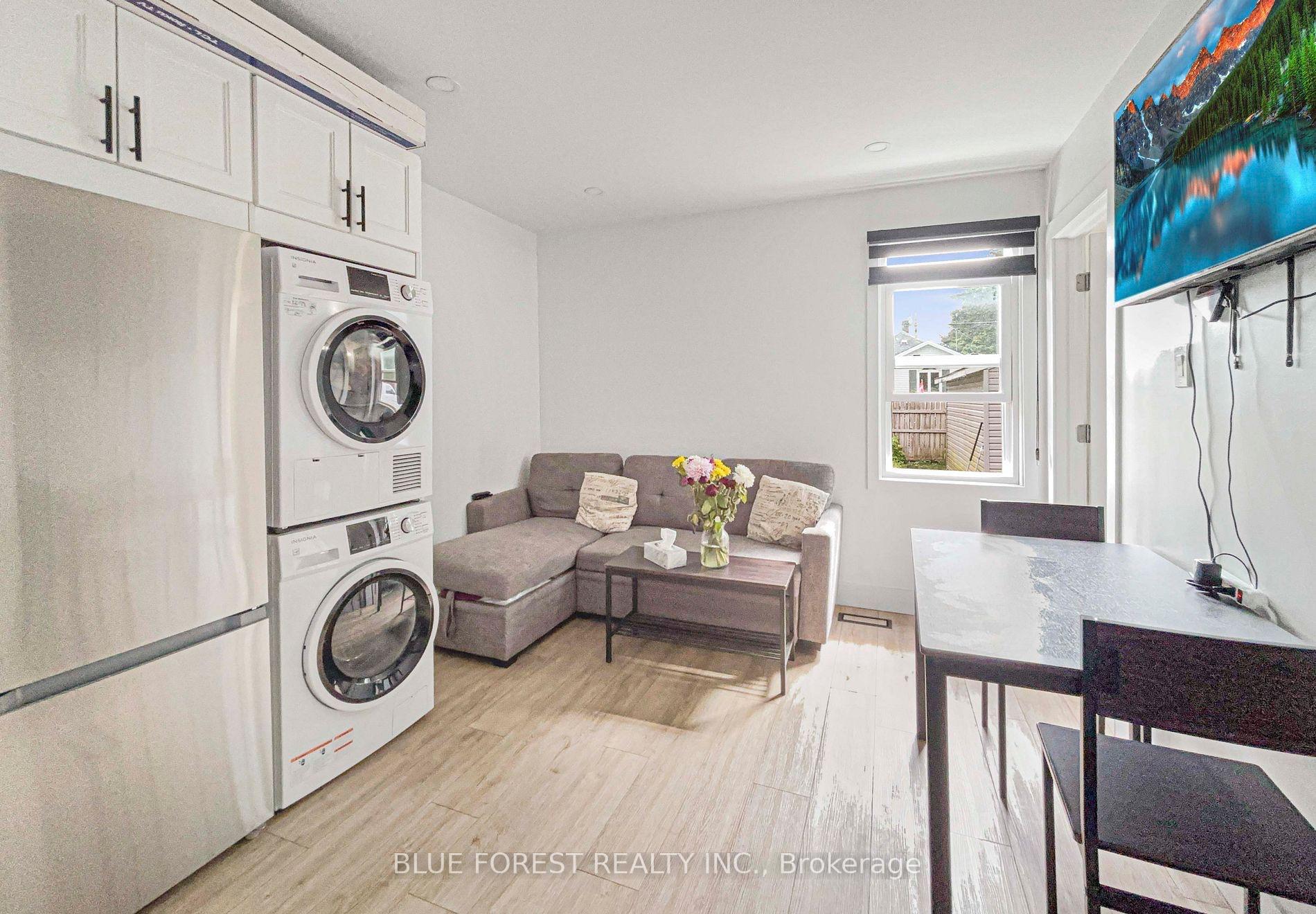 Photo 16 of 104 Delaware Street, London, East M — HOMEH