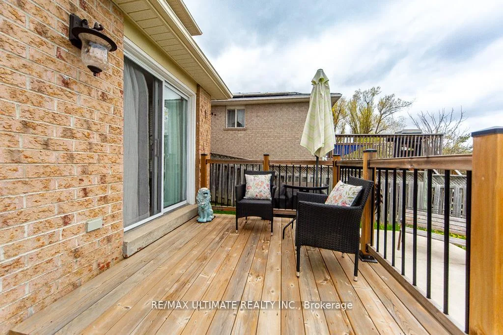 Photo 32 of 5 Twiss Drive, Barrie, Holly — HOMEH