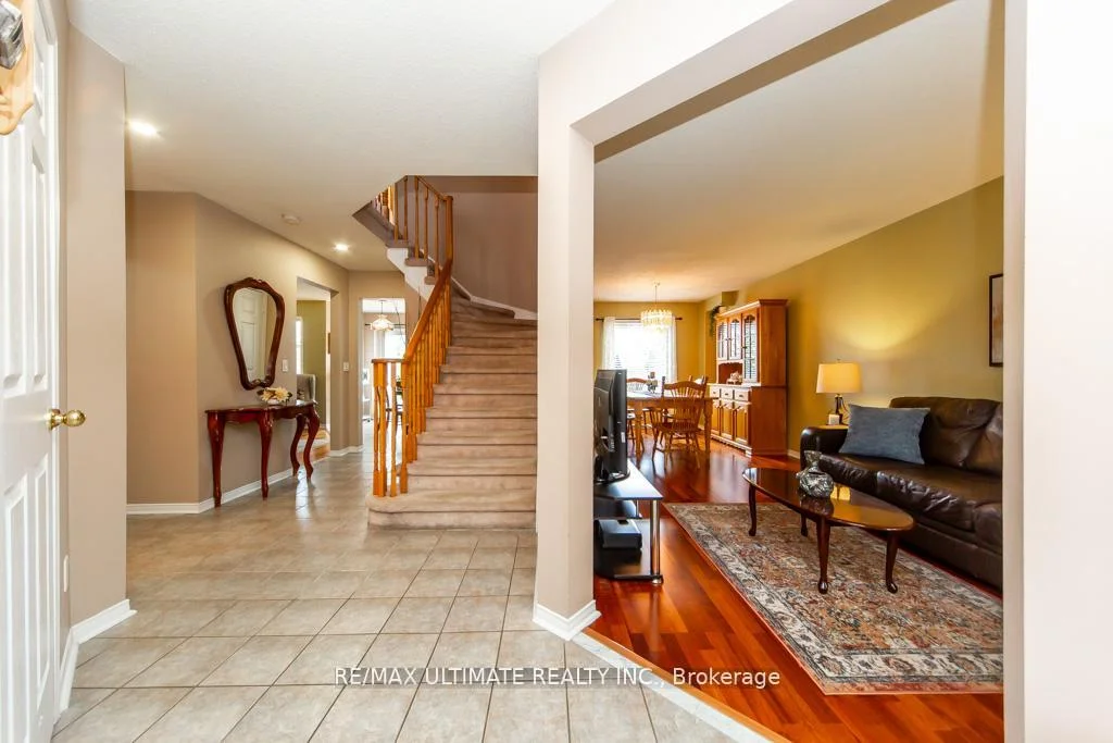 Photo 61 of 5 Twiss Drive, Barrie, Holly — HOMEH