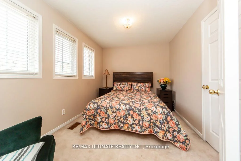 Photo 67 of 5 Twiss Drive, Barrie, Holly — HOMEH