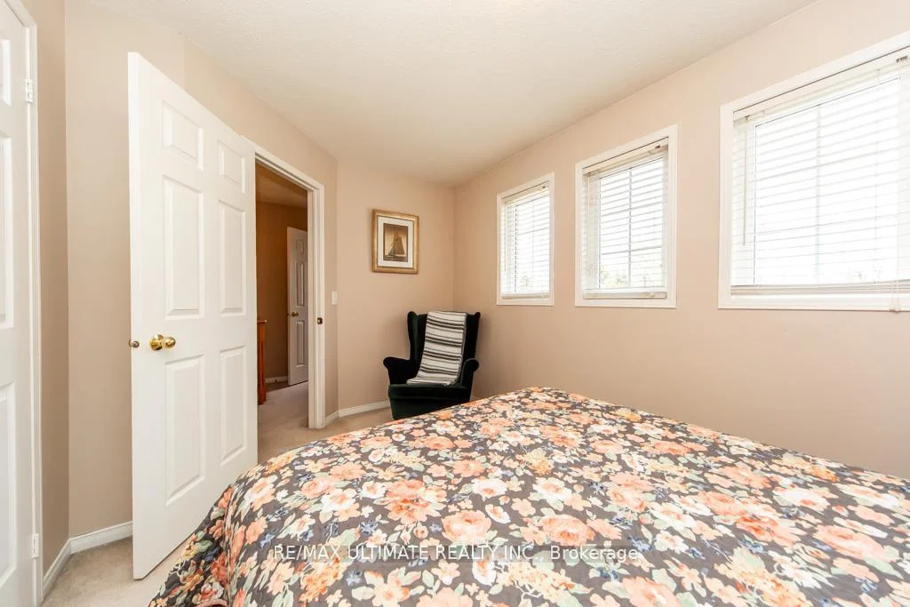 Photo 70 of 5 Twiss Drive, Barrie, Holly — HOMEH