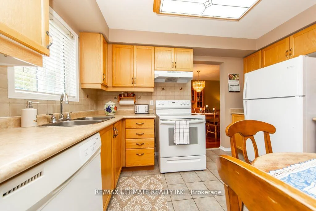 Photo 85 of 5 Twiss Drive, Barrie, Holly — HOMEH