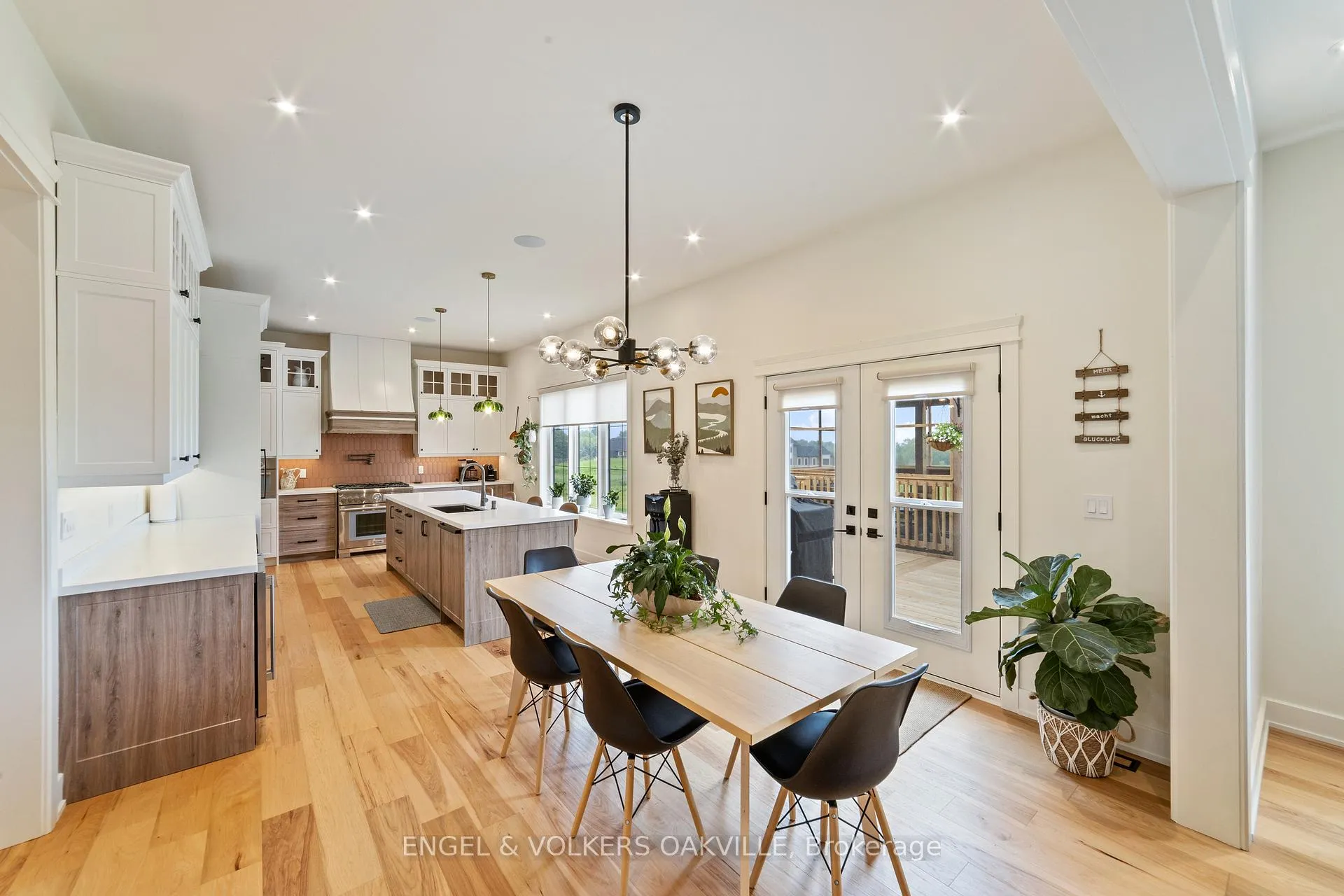 Photo 8 of 91 Logan Road, Caledon, Palgrave — HOMEH