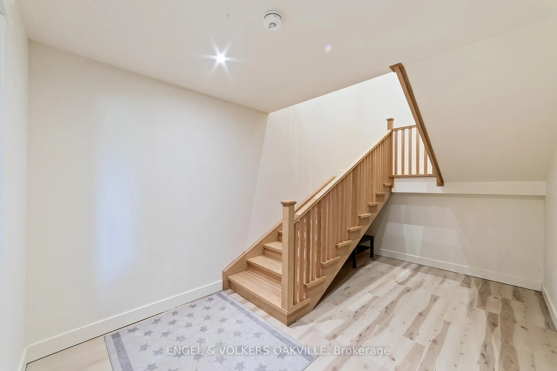 Photo 37 of 91 Logan Road, Caledon, Palgrave — HOMEH