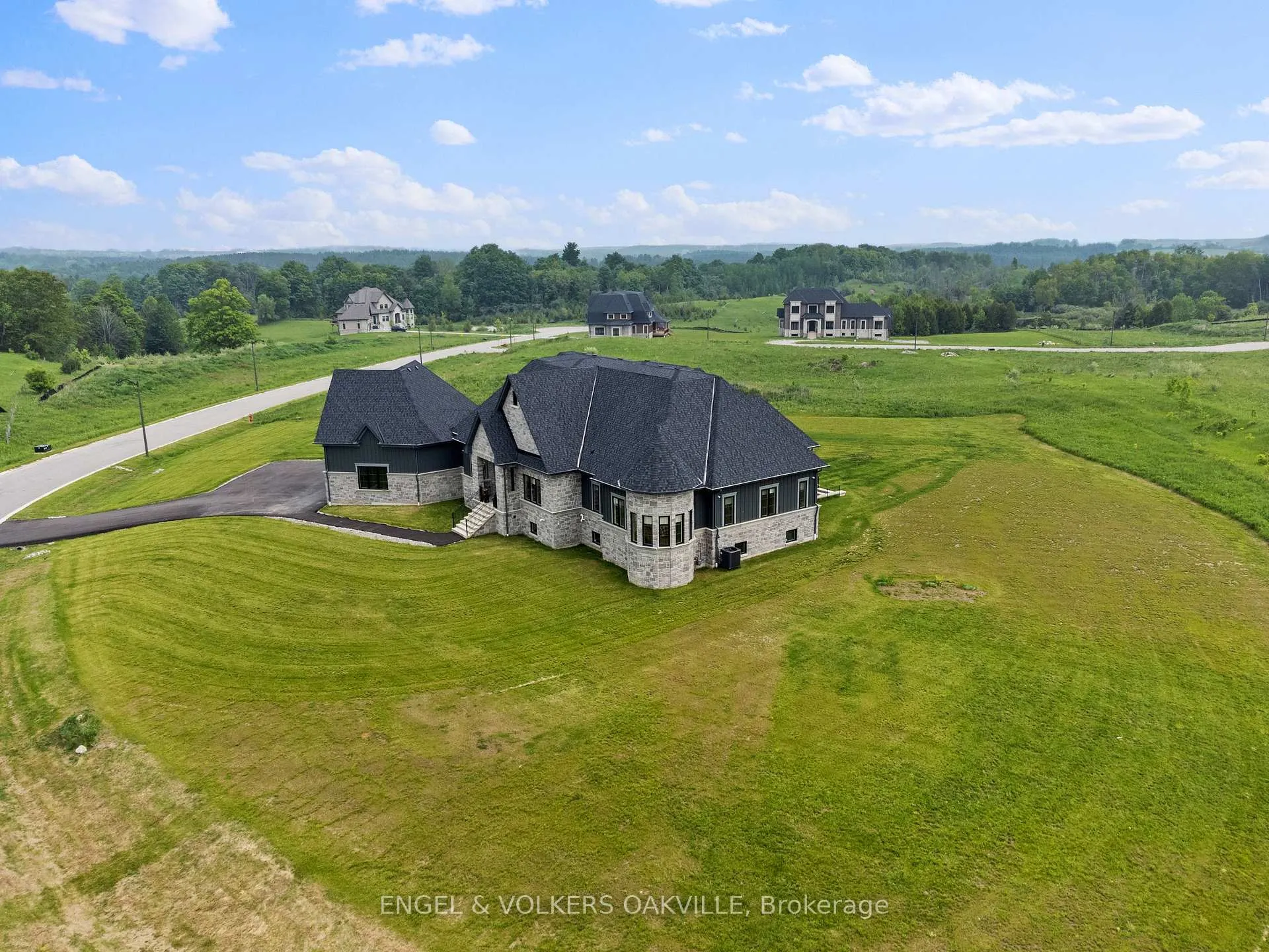 Photo 47 of 91 Logan Road, Caledon, Palgrave — HOMEH