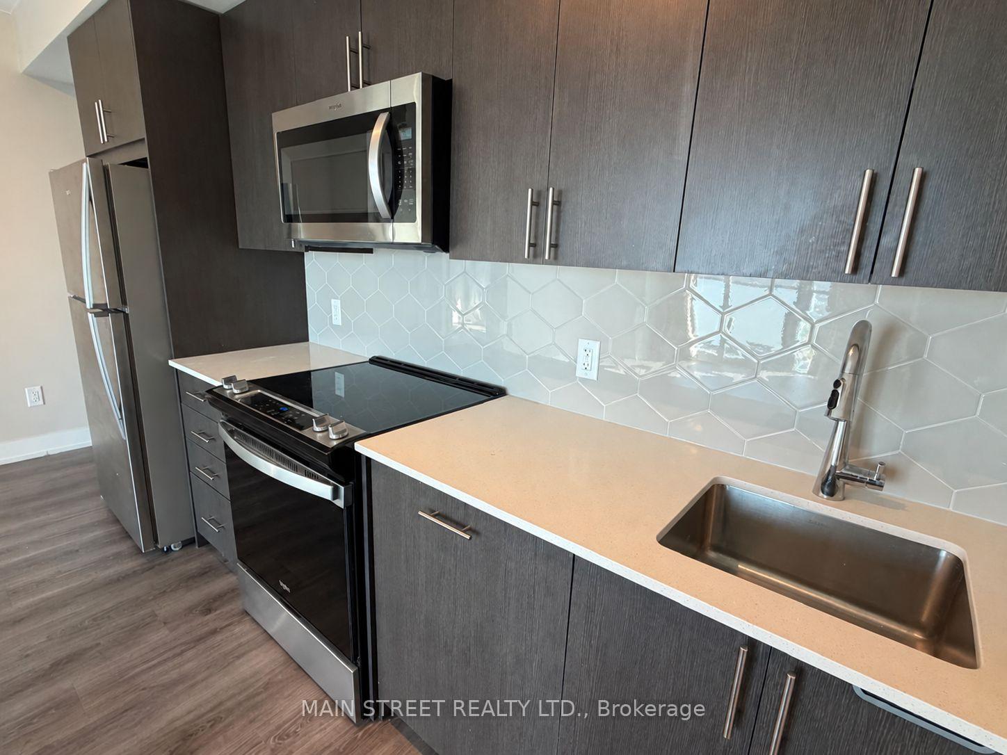 Photo 5 of Unit 1706, 2545 Simcoe Street N, Oshawa, Windfields — HOMEH