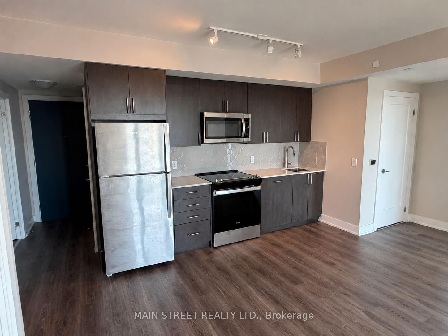 Photo 6 of Unit 1706, 2545 Simcoe Street N, Oshawa, Windfields — HOMEH
