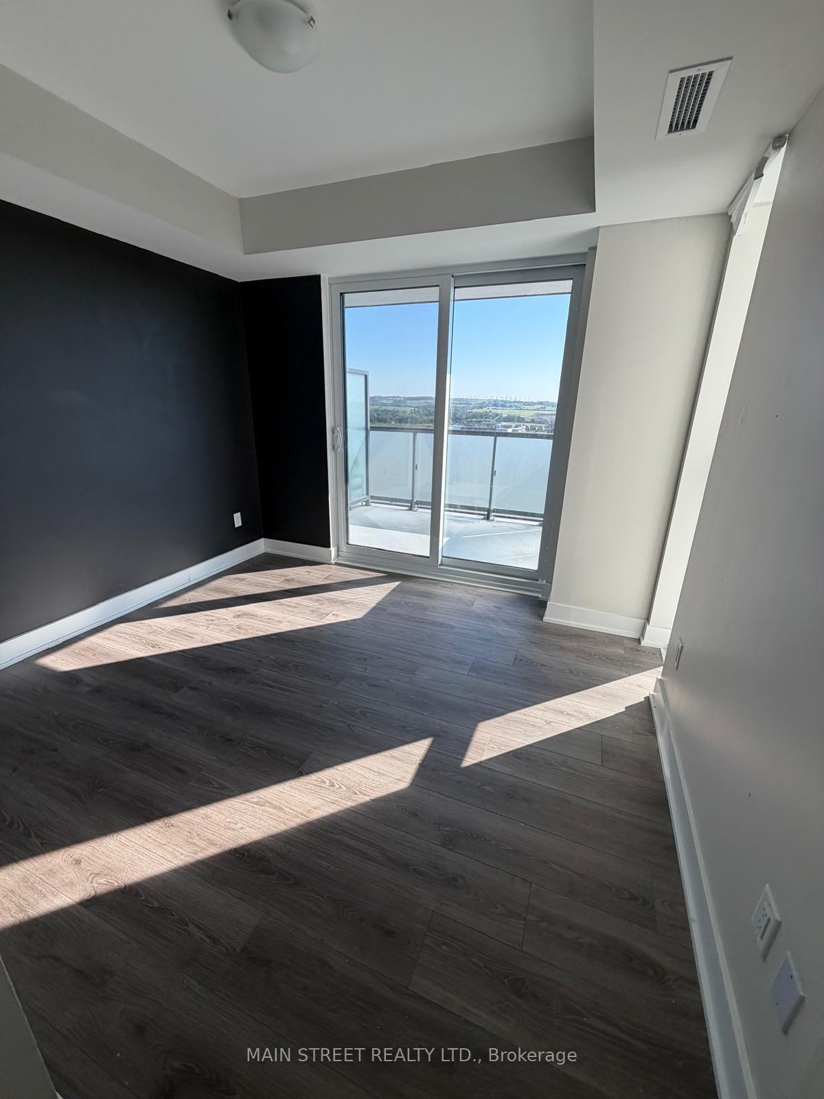 Photo 9 of Unit 1706, 2545 Simcoe Street N, Oshawa, Windfields — HOMEH