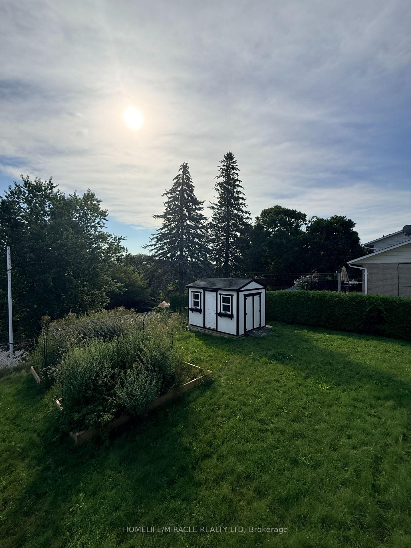 Photo 31 of 5691 Main Street, Clarington, Orono — HOMEH