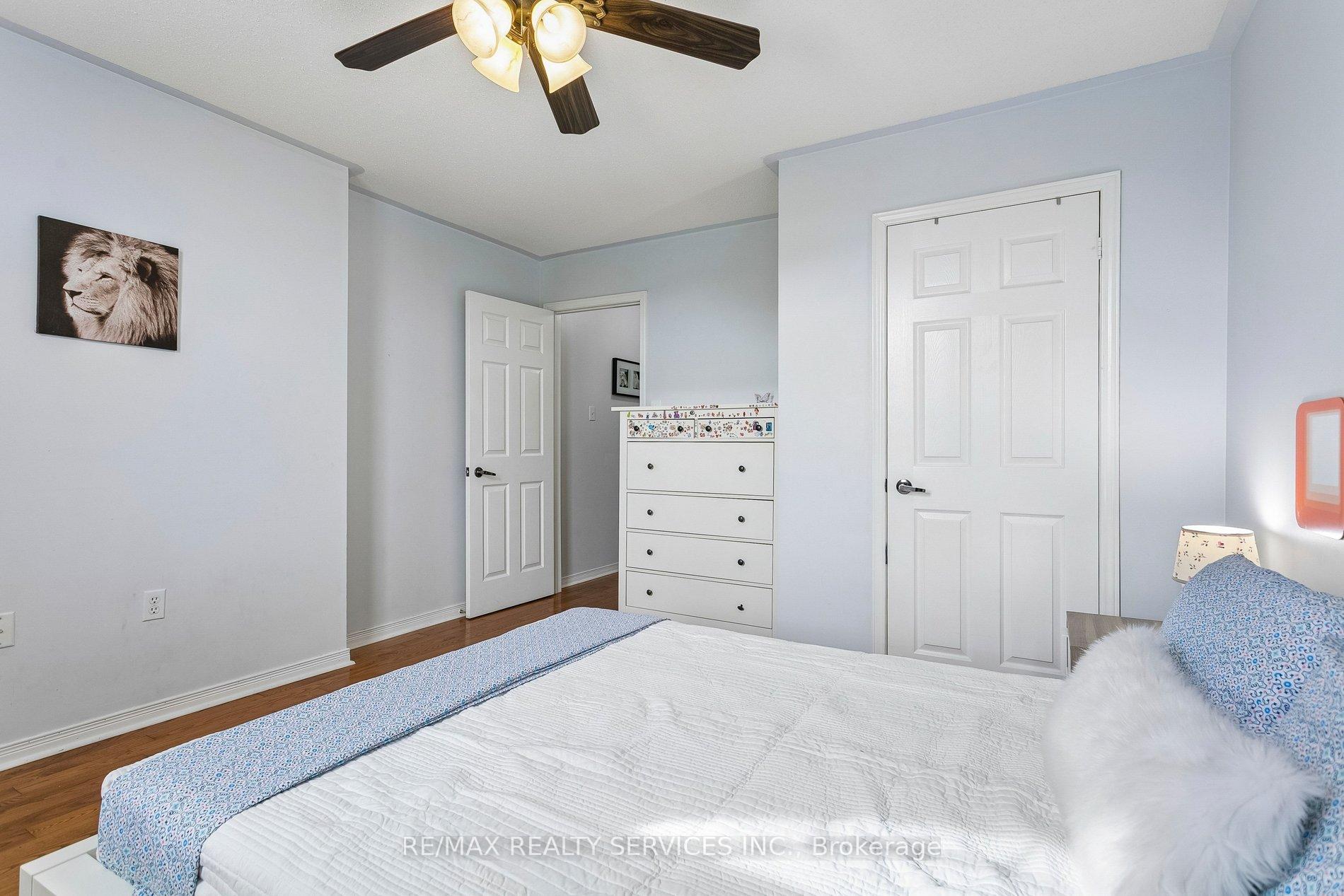 Photo 16 of 276 Fitzgerald Crescent, Milton, Dempsey — HOMEH
