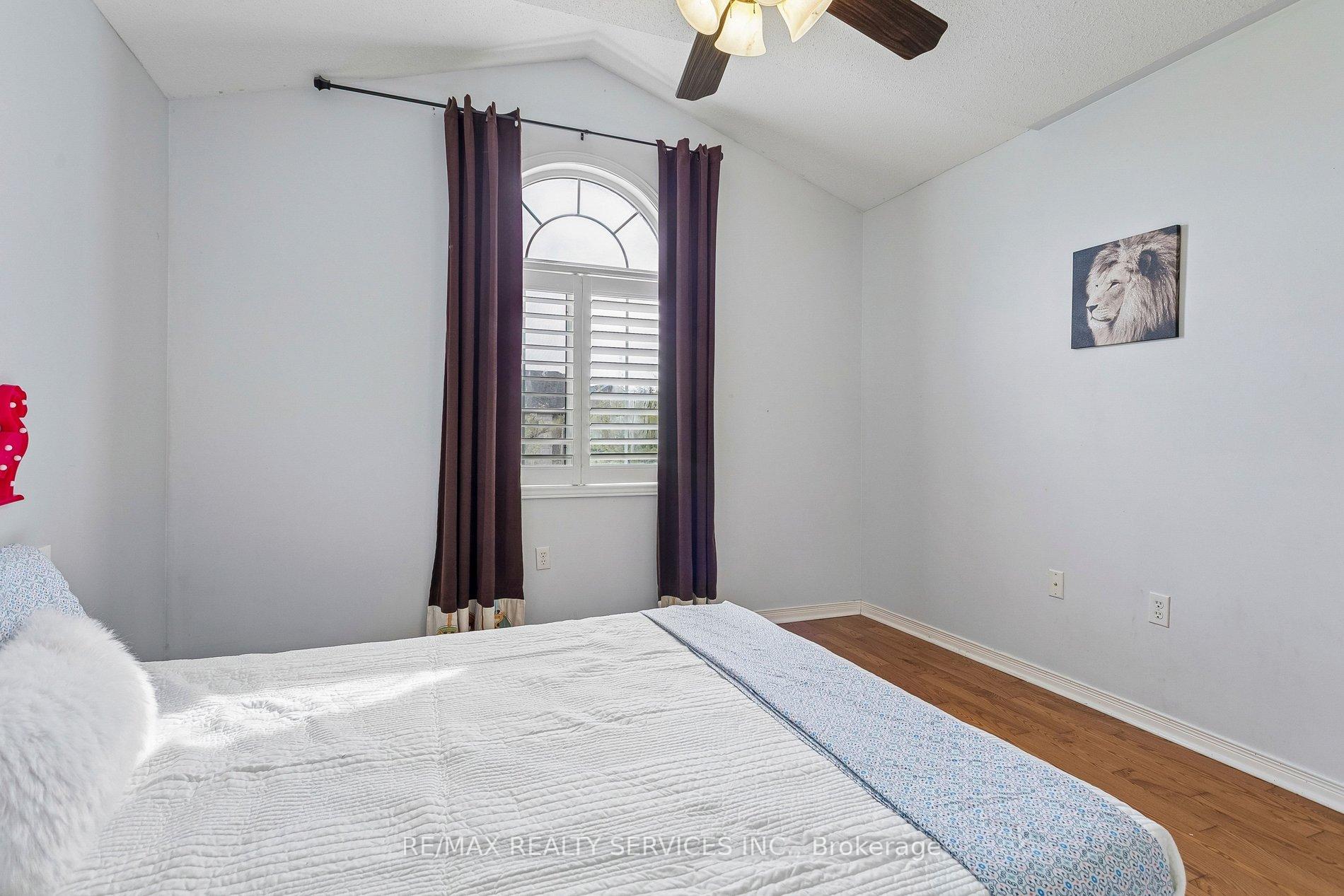 Photo 17 of 276 Fitzgerald Crescent, Milton, Dempsey — HOMEH