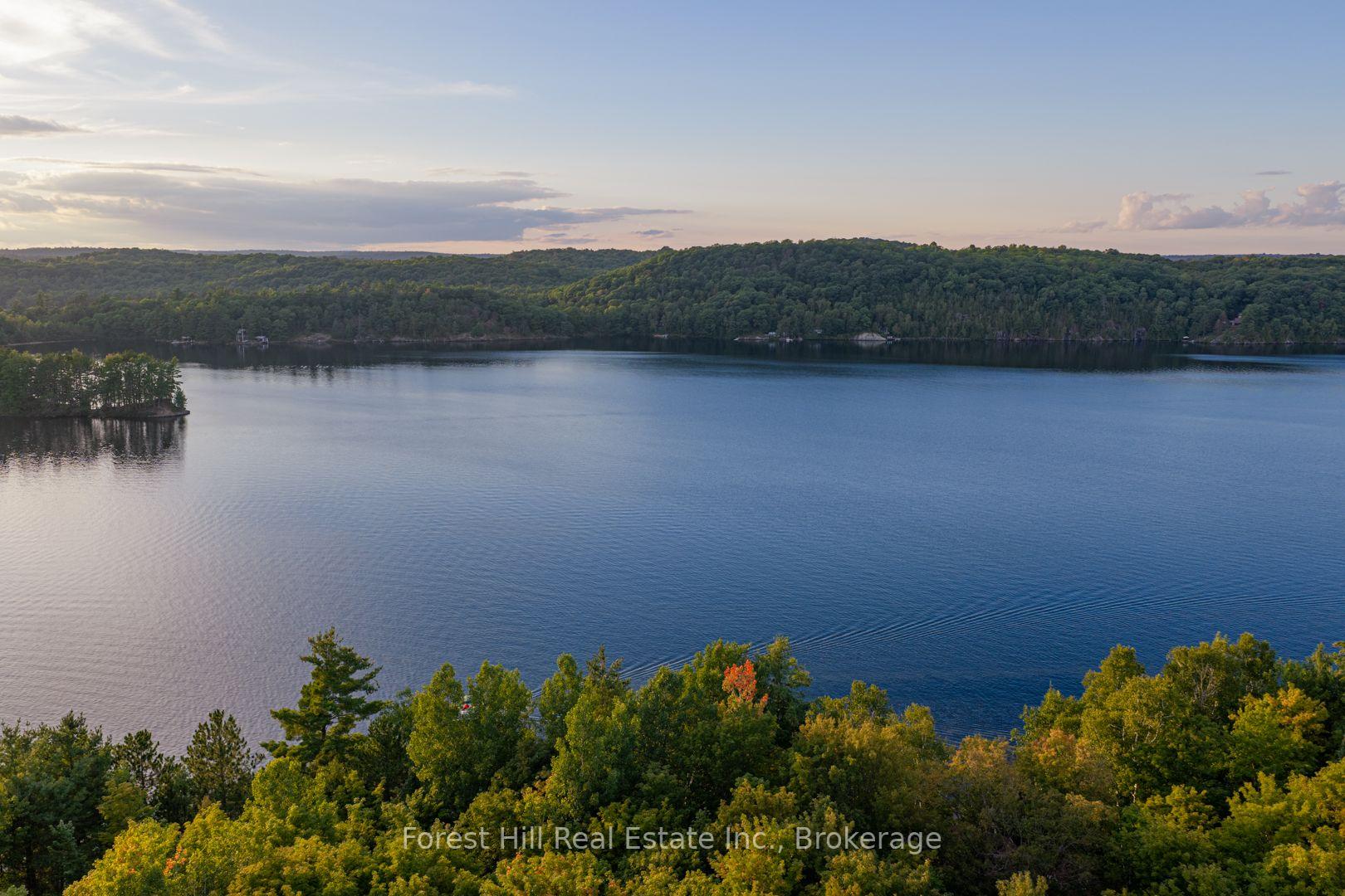 Photo 20 of 1155 Wolf Circle, Algonquin Highlands, Sherborne — HOMEH