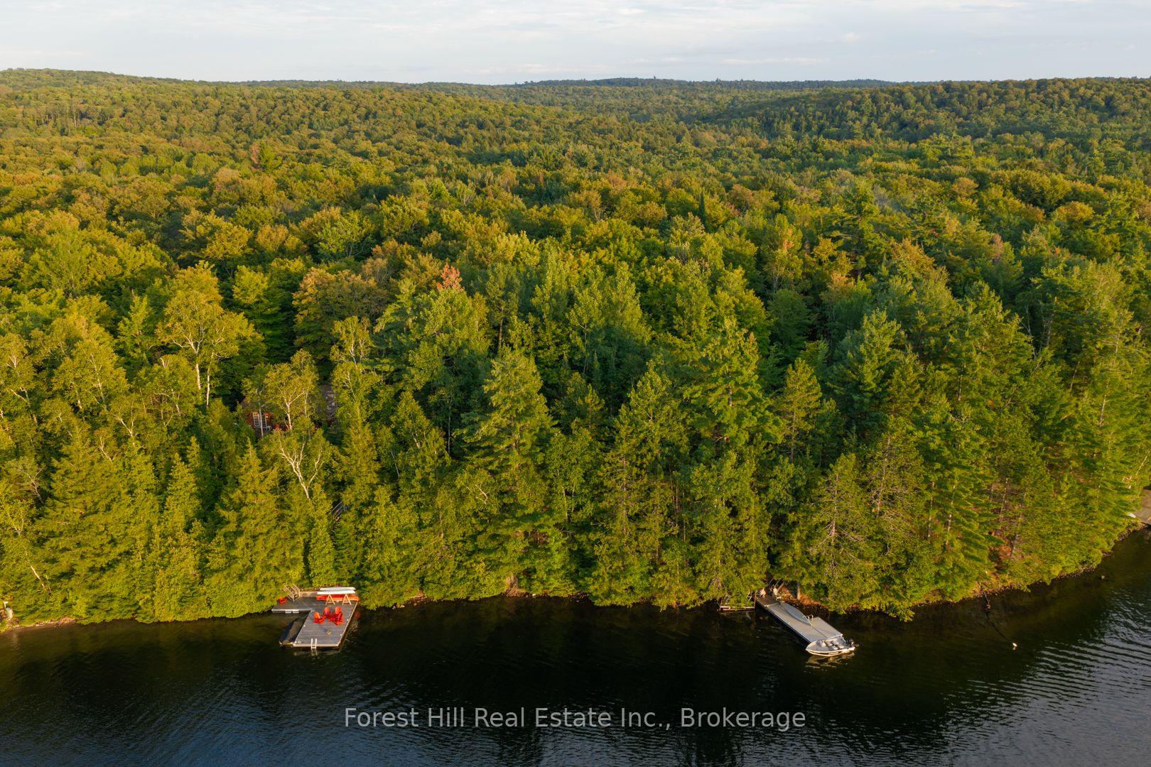 Photo 21 of 1155 Wolf Circle, Algonquin Highlands, Sherborne — HOMEH