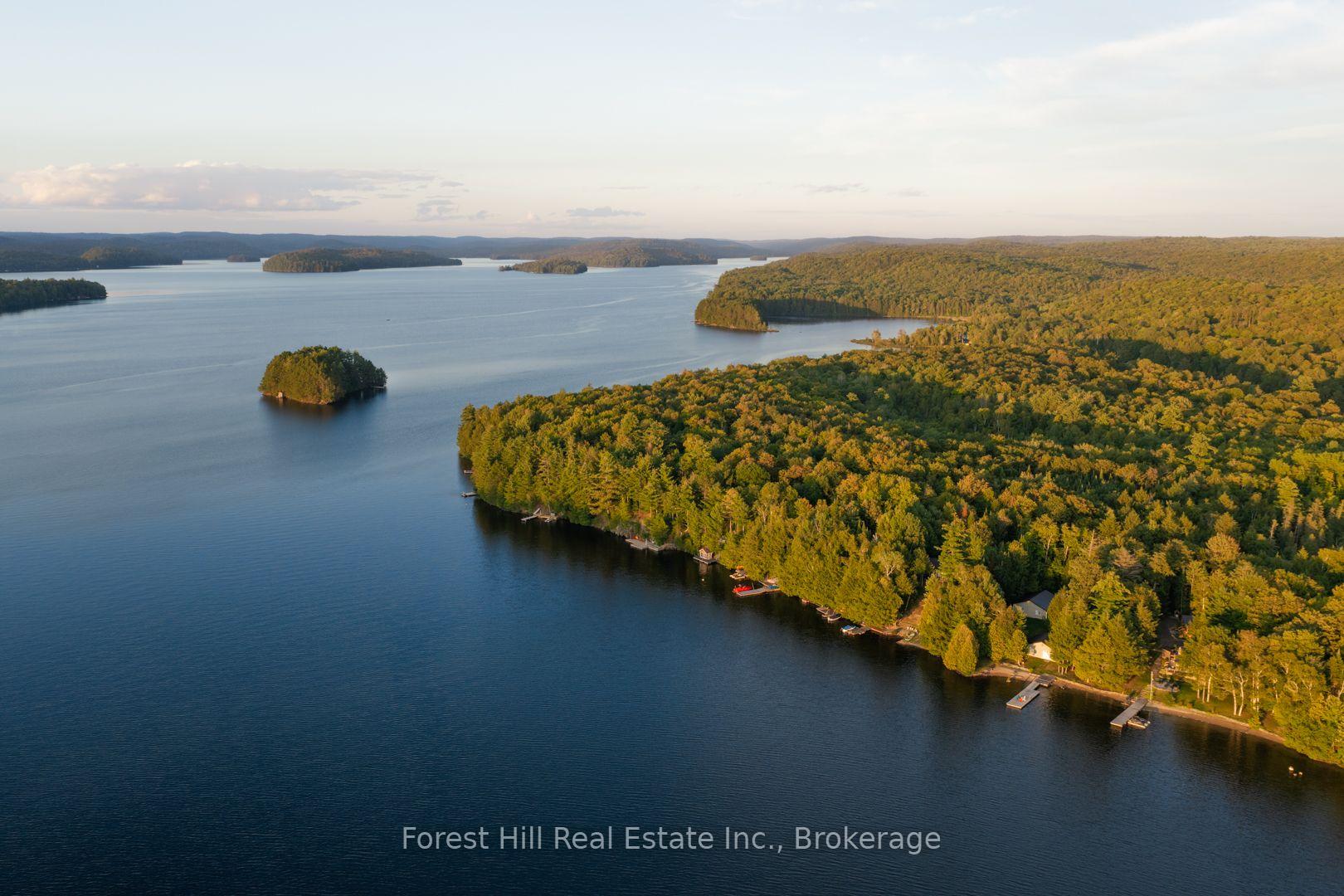 Photo 32 of 1155 Wolf Circle, Algonquin Highlands, Sherborne — HOMEH