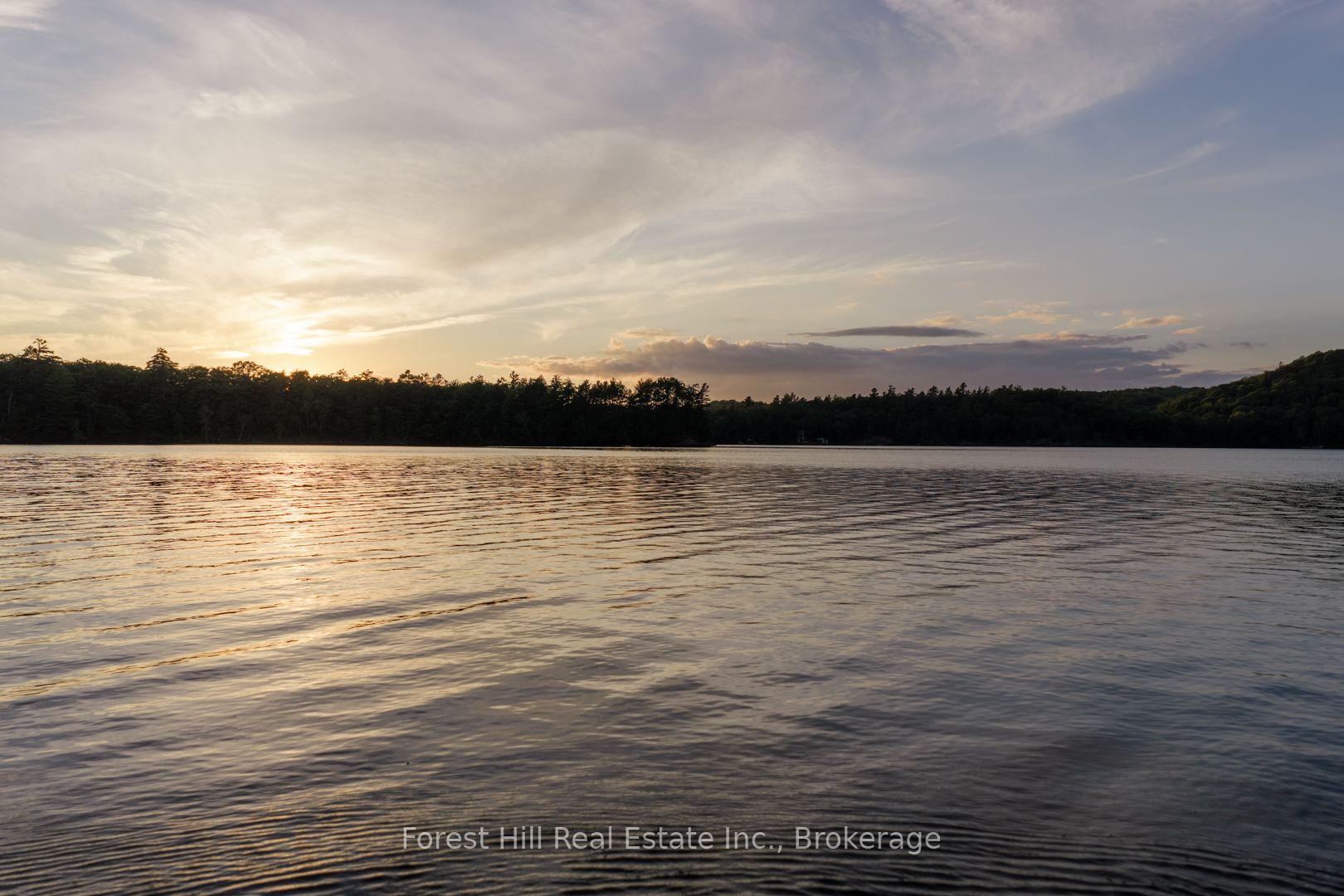 Photo 37 of 1155 Wolf Circle, Algonquin Highlands, Sherborne — HOMEH