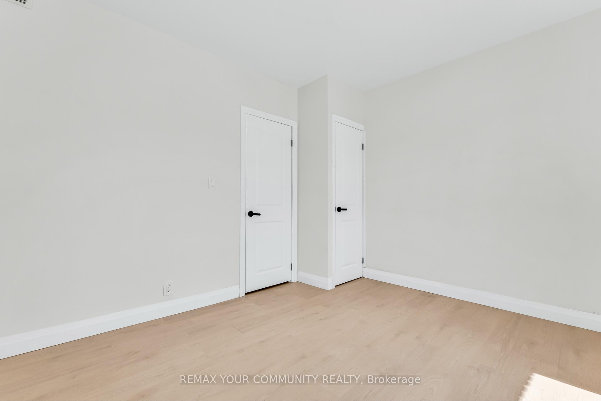 Photo 9 of Unit Upper Level, 1822 St Clair Avenue W, Toronto, Weston-Pellam Park — HOMEH