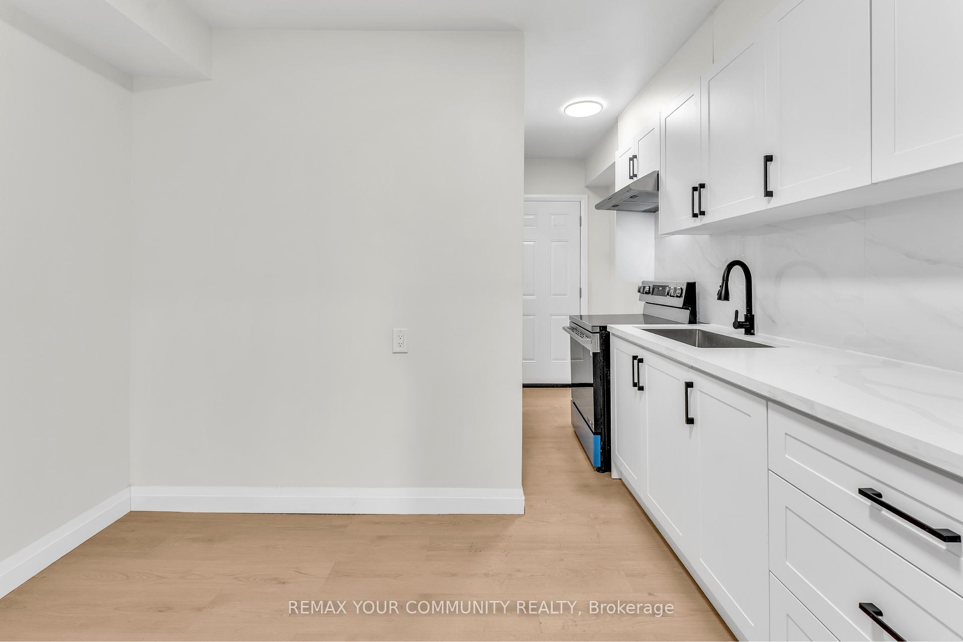 Photo 13 of Unit Upper Level, 1822 St Clair Avenue W, Toronto, Weston-Pellam Park — HOMEH