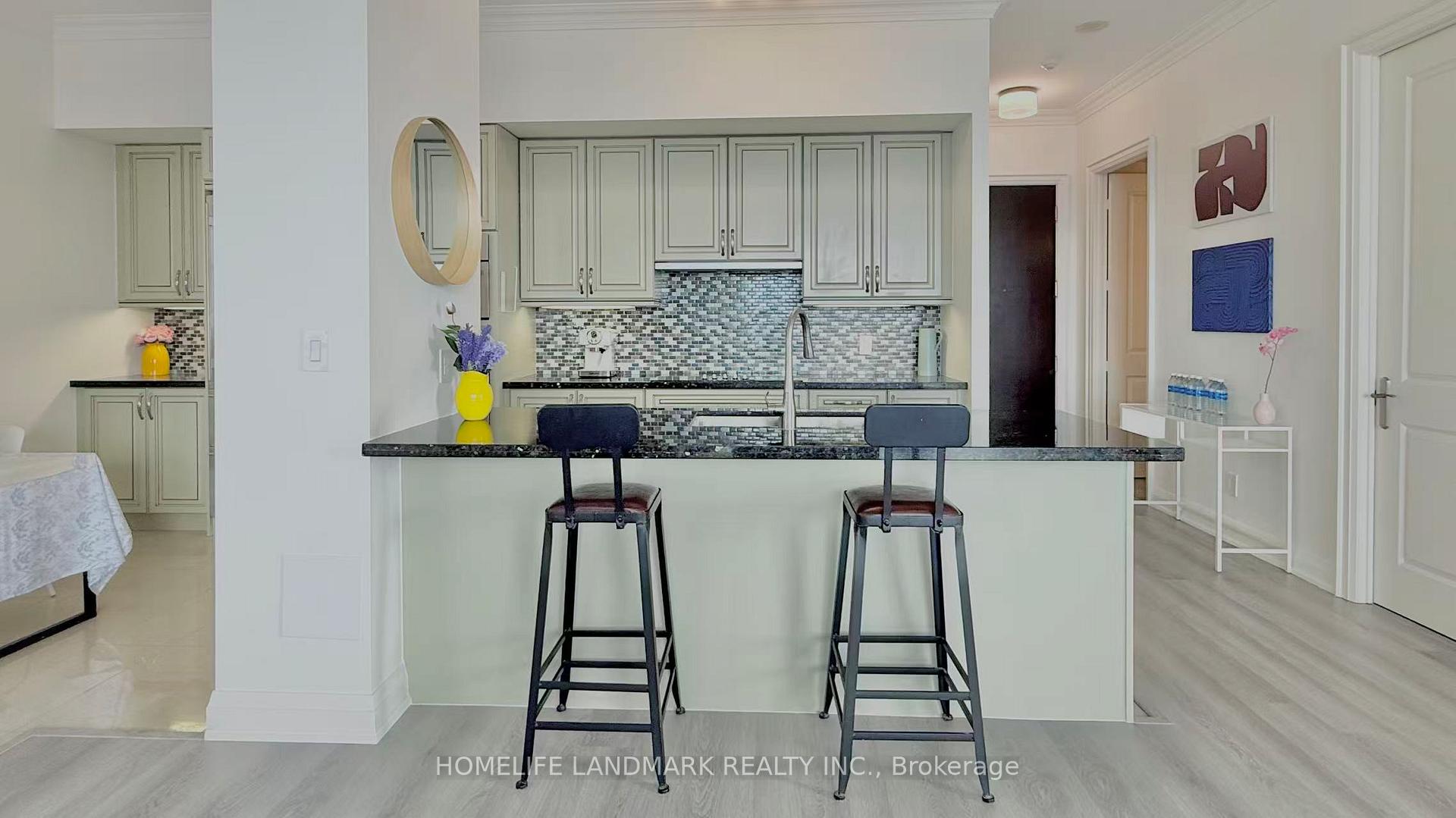 Photo 3 of Unit Ph 5004, 50 Absolute Avenue, Mississauga, City Centre — HOMEH