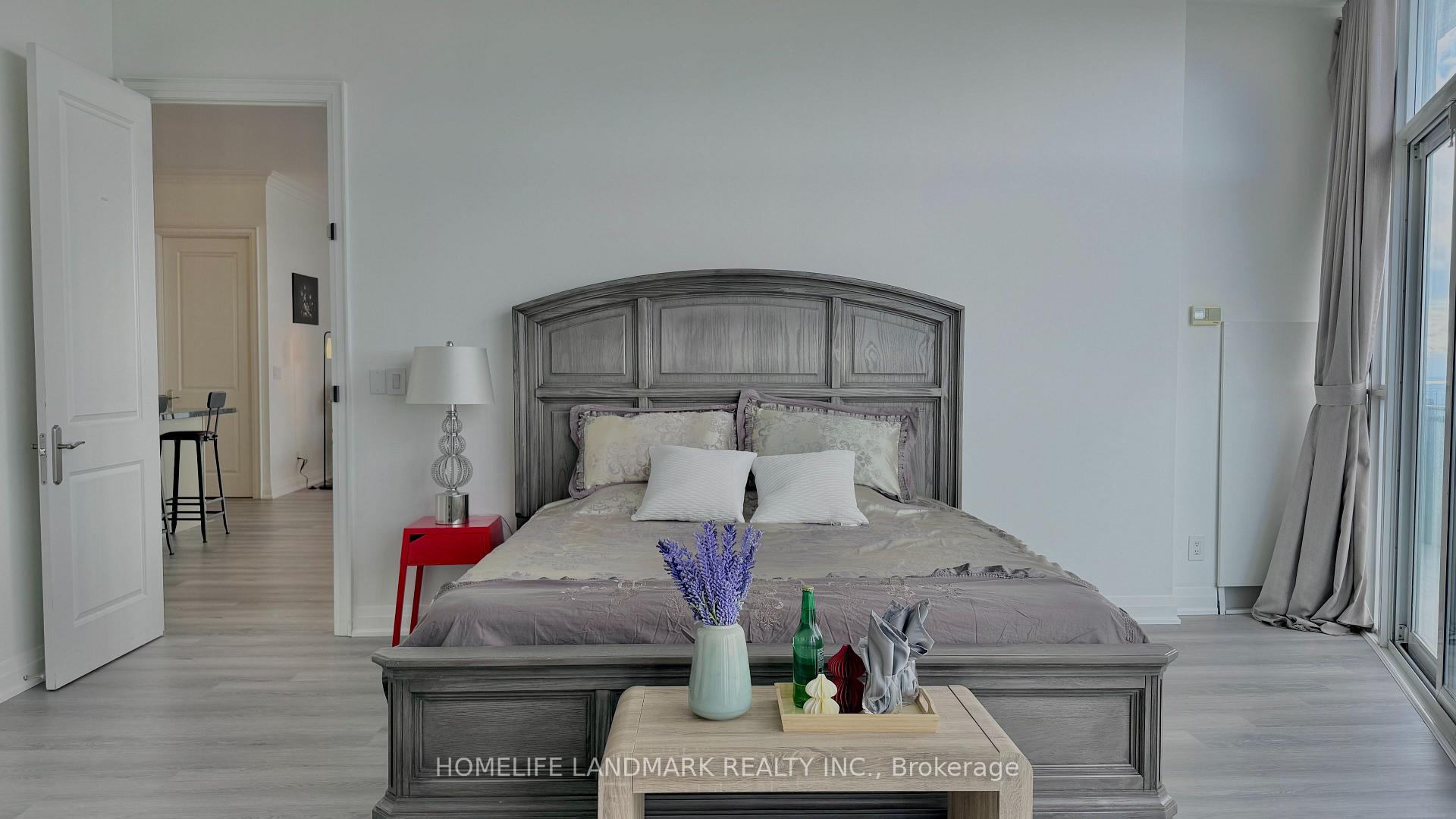 Photo 16 of Unit Ph 5004, 50 Absolute Avenue, Mississauga, City Centre — HOMEH