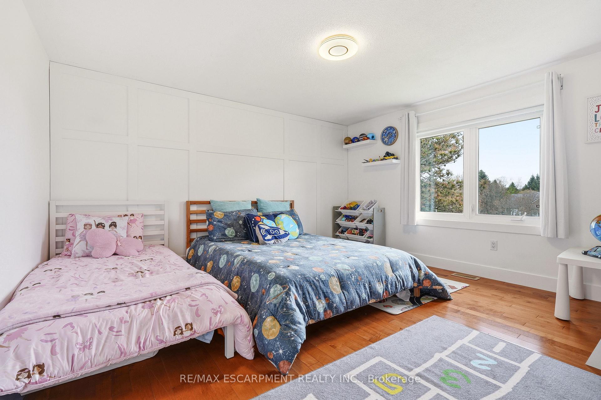 Photo 24 of 26 Weneil Drive, Hamilton, Freelton — HOMEH