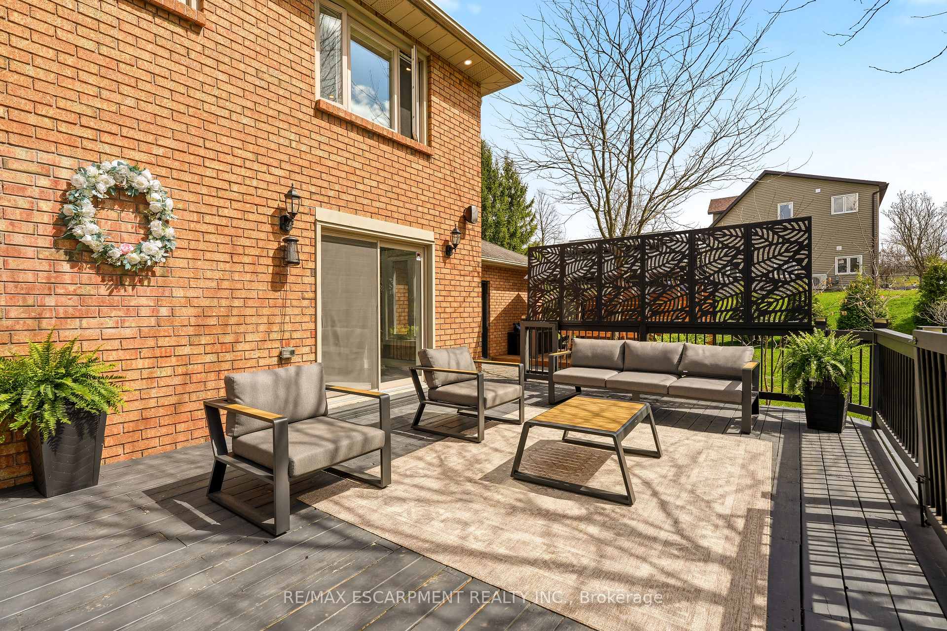 Photo 37 of 26 Weneil Drive, Hamilton, Freelton — HOMEH