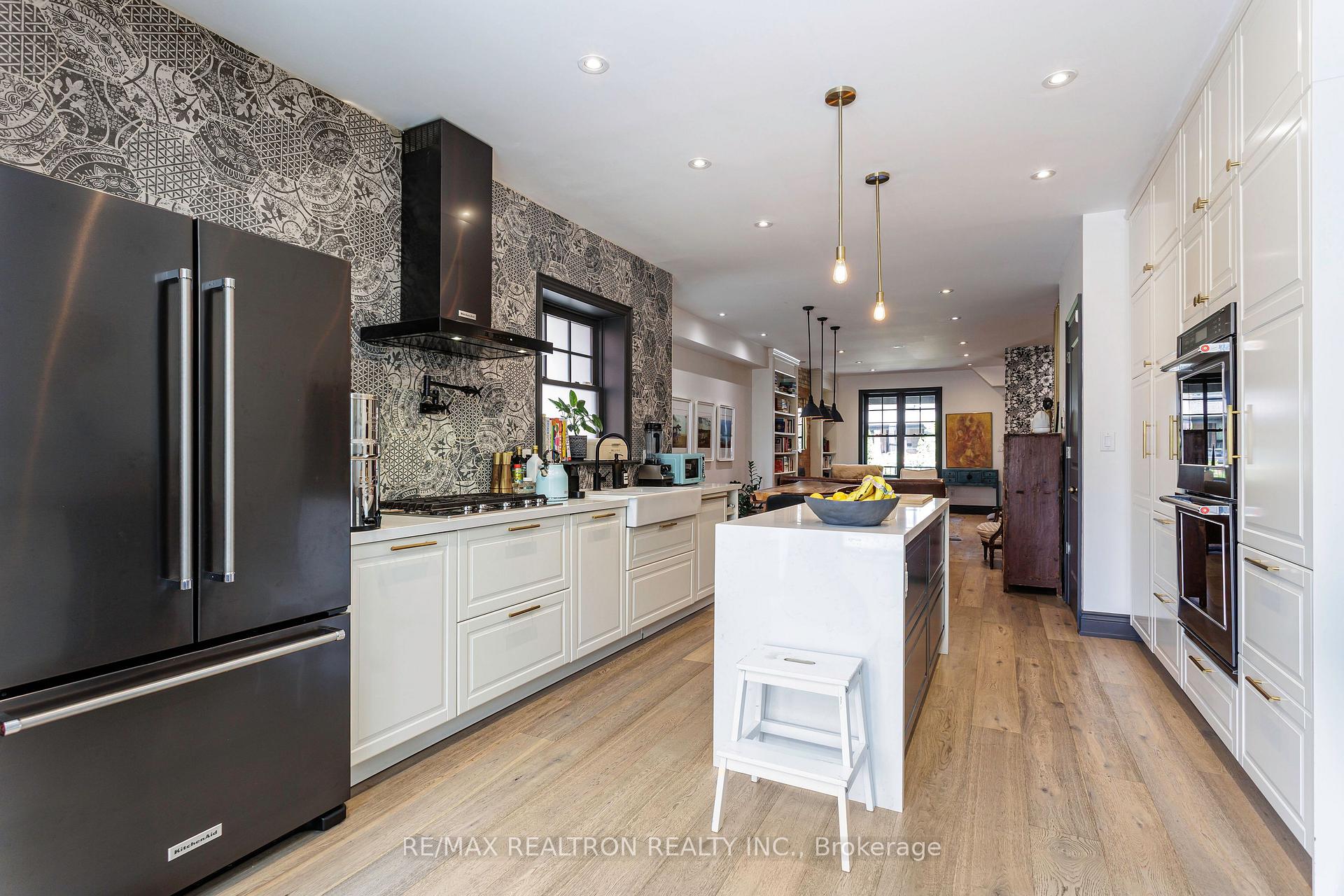 Photo 18 of 214 Grace Street, Toronto, Palmerston-Little Italy — HOMEH