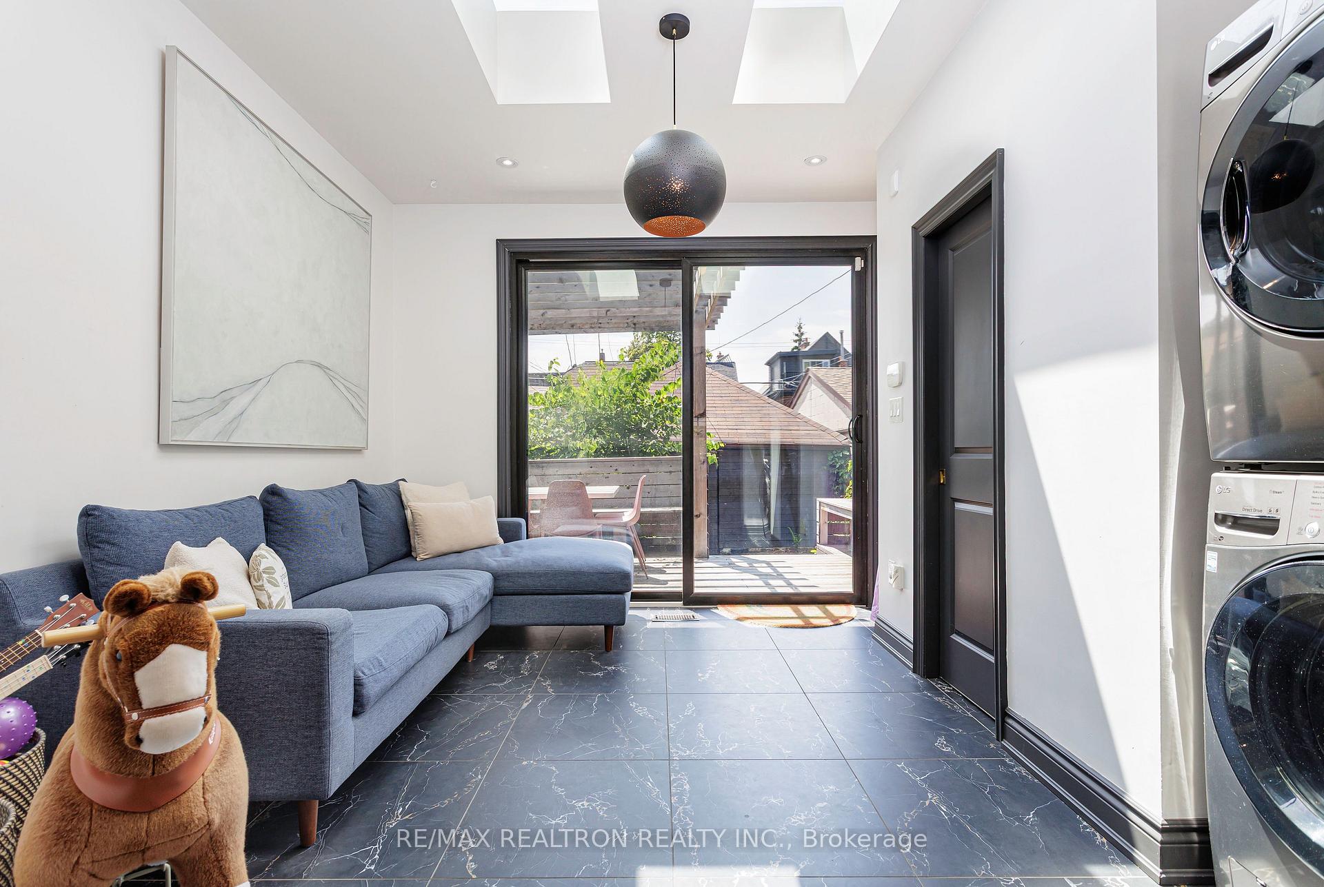Photo 20 of 214 Grace Street, Toronto, Palmerston-Little Italy — HOMEH