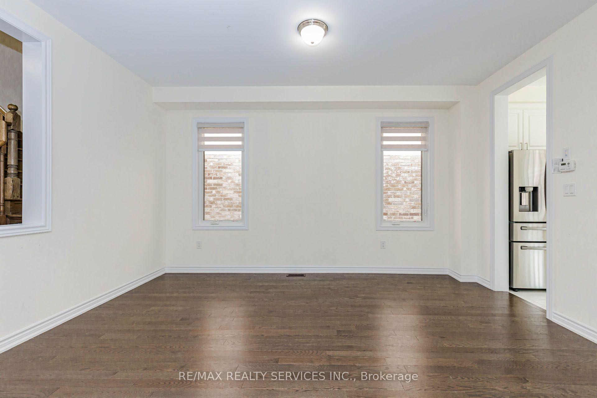 Photo 8 of 37 Royal Fern Crescent, Caledon, Rural Caledon — HOMEH
