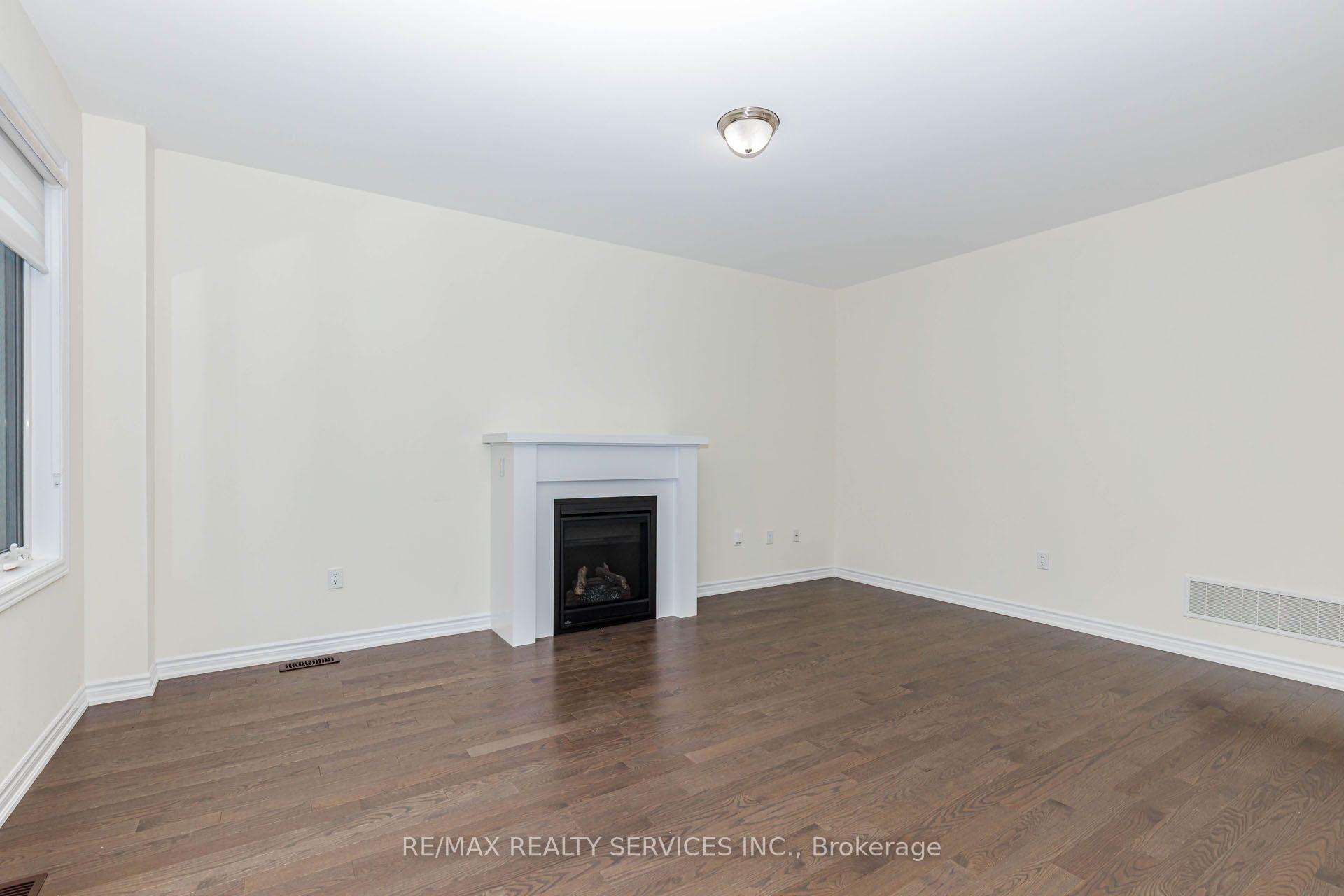 Photo 18 of 37 Royal Fern Crescent, Caledon, Rural Caledon — HOMEH