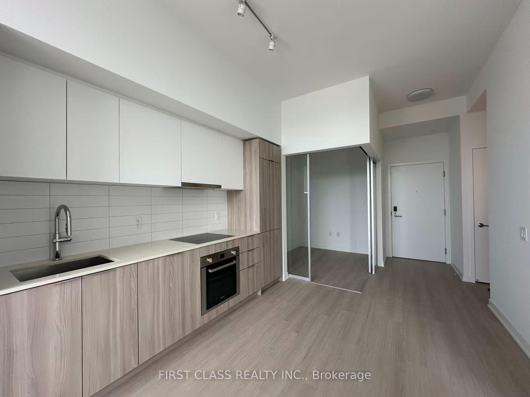 Photo 8 of Unit 703, 15 David Salomon Drive, Toronto, Flemingdon Park — HOMEH