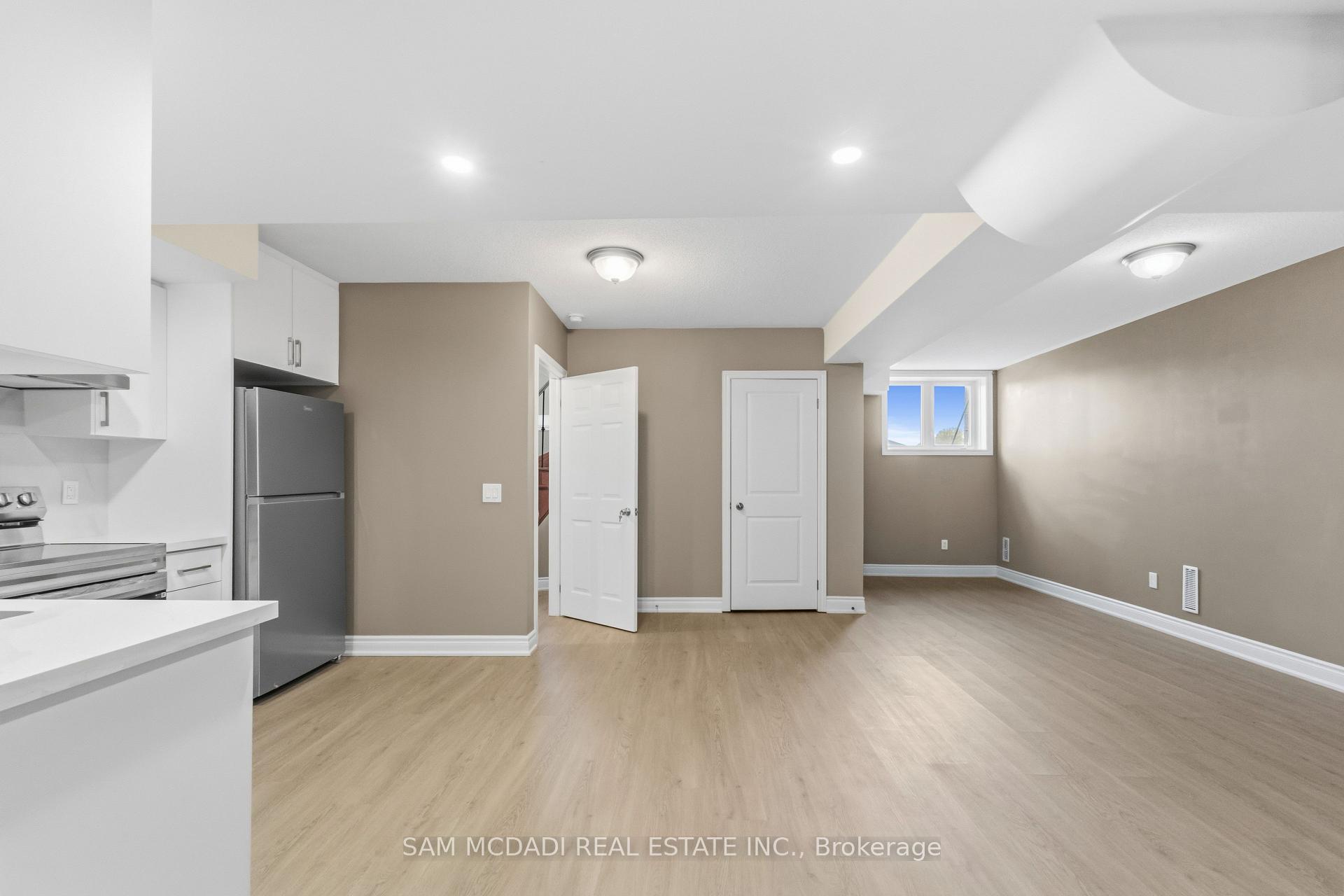 Photo 32 of 15 Eaglesprings Crescent, Brampton, Bram East — HOMEH