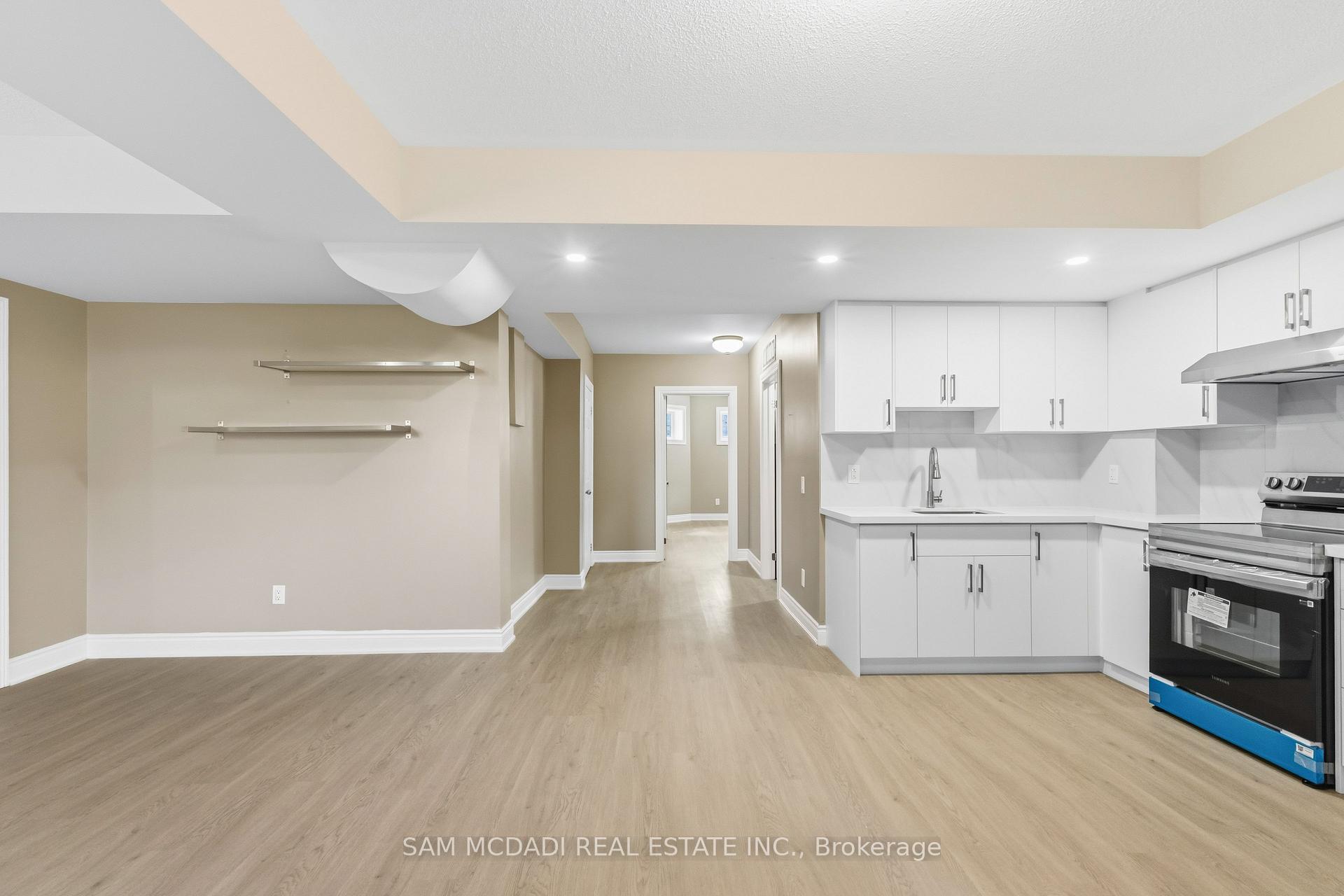 Photo 34 of 15 Eaglesprings Crescent, Brampton, Bram East — HOMEH
