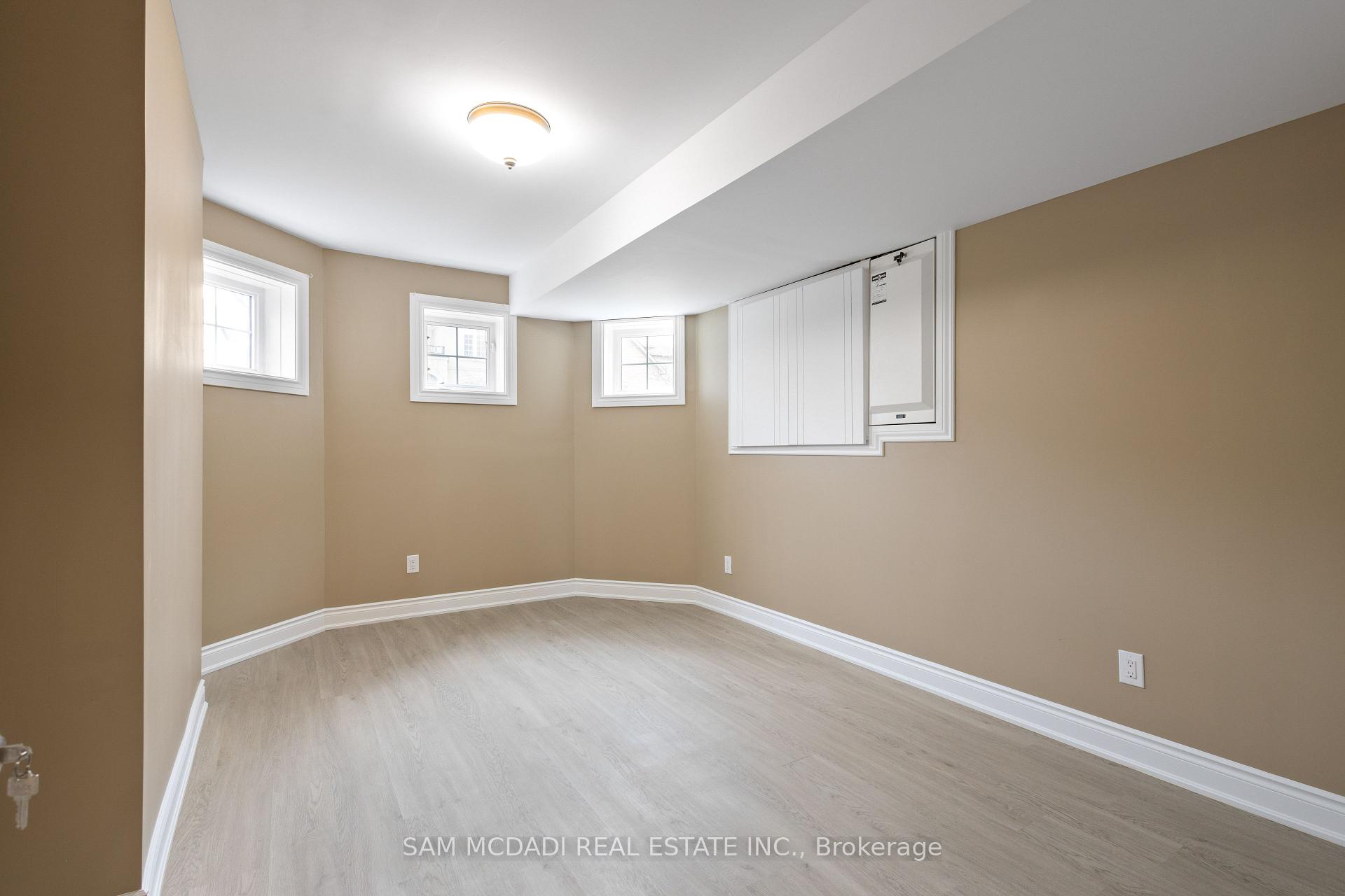 Photo 35 of 15 Eaglesprings Crescent, Brampton, Bram East — HOMEH