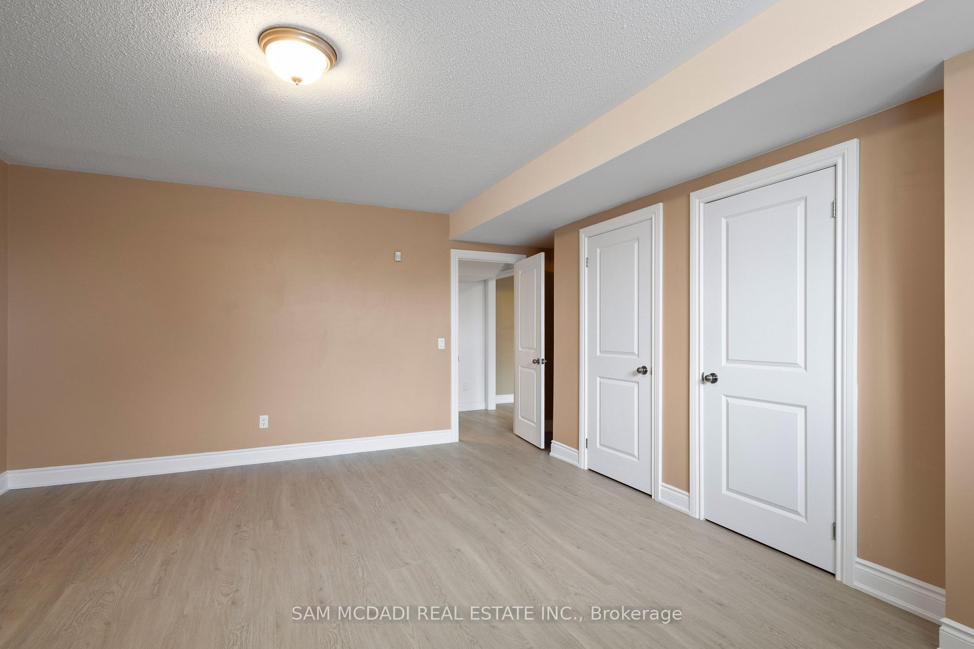 Photo 38 of 15 Eaglesprings Crescent, Brampton, Bram East — HOMEH