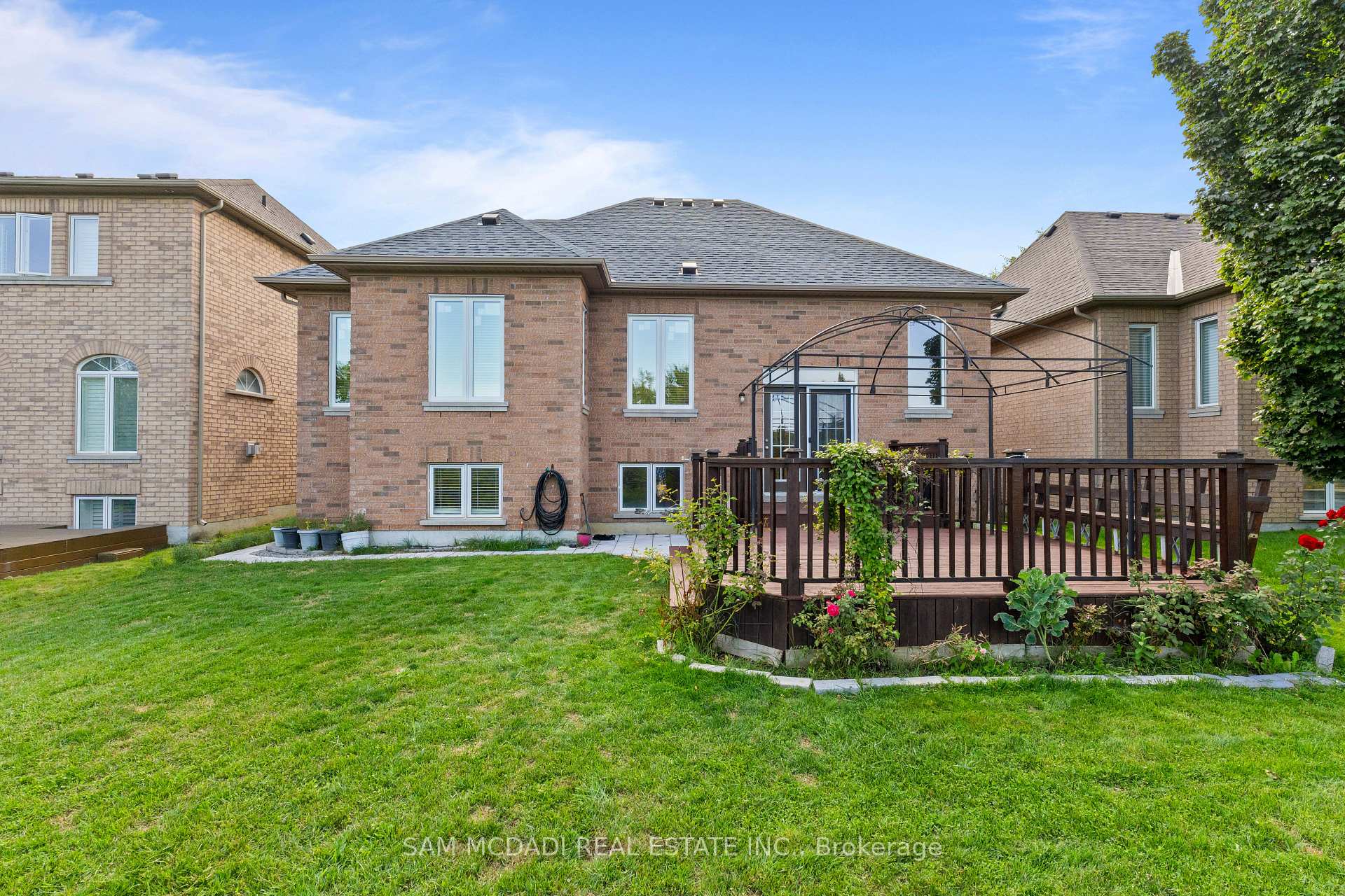 Photo 42 of 15 Eaglesprings Crescent, Brampton, Bram East — HOMEH
