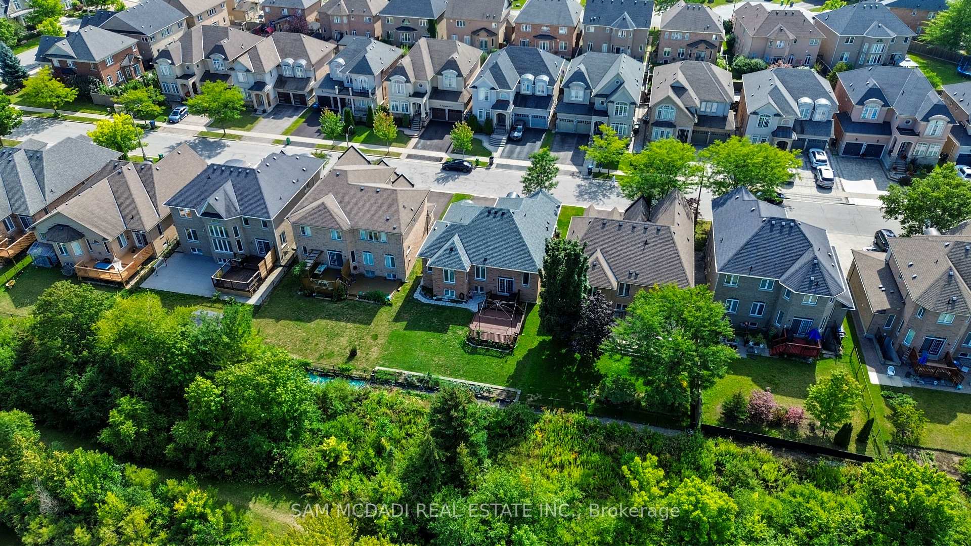 Photo 47 of 15 Eaglesprings Crescent, Brampton, Bram East — HOMEH